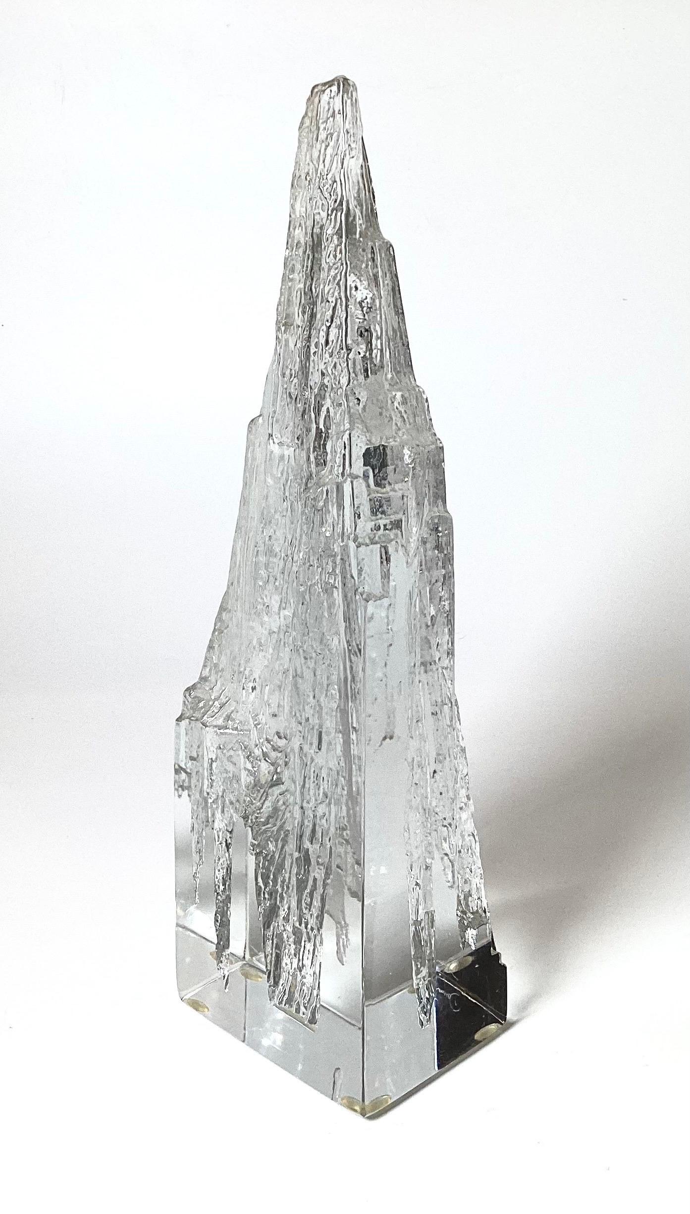 Art Glass Brutalist Iceberg Sculpture by Daum, France, 1970s In Excellent Condition For Sale In Lambertville, NJ