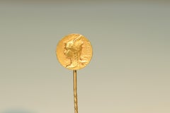 Art Nouveau 18 Karat Gold Carved Pin