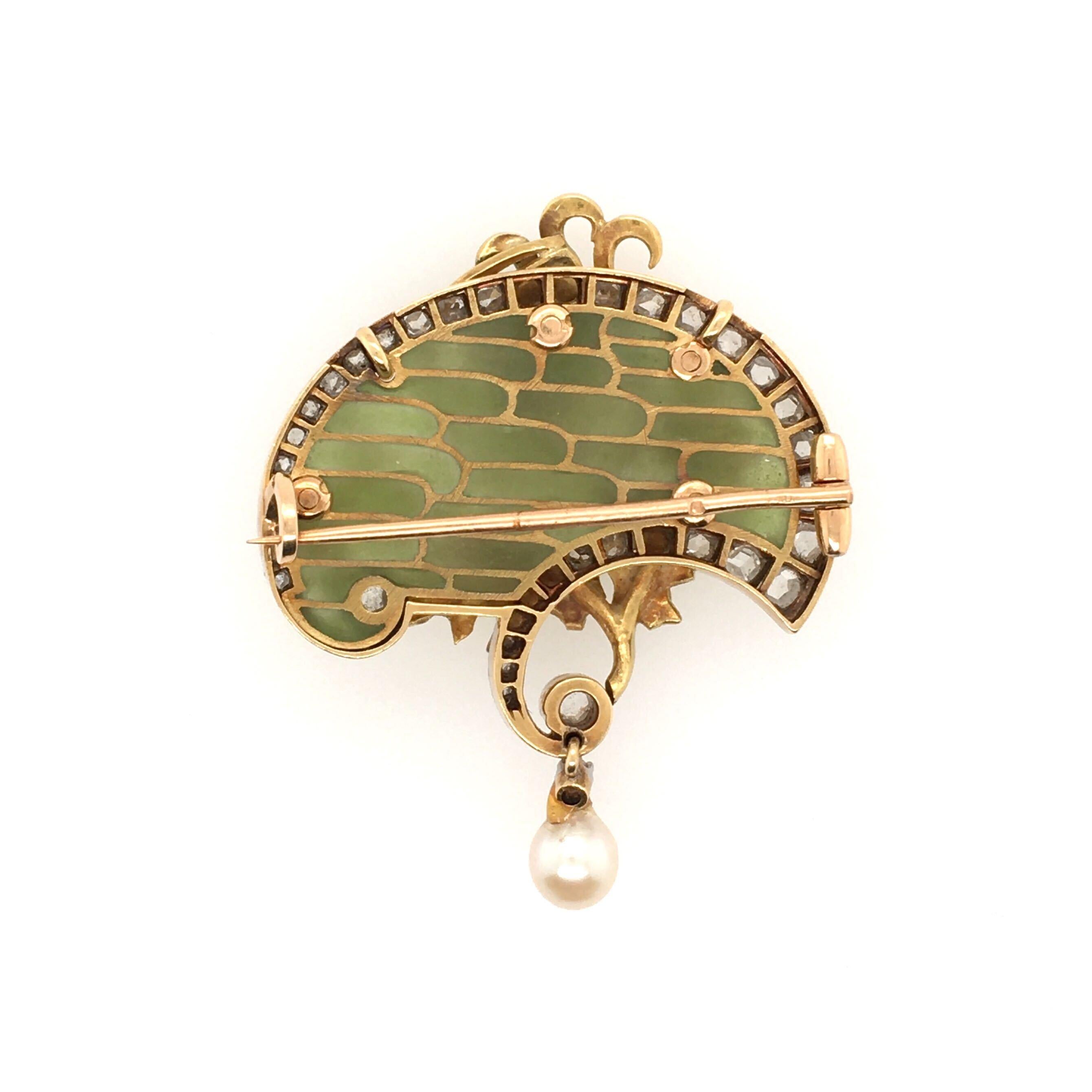 Art Nouveau Gold, Enamel and Pearl Brooch In Good Condition In New York, NY
