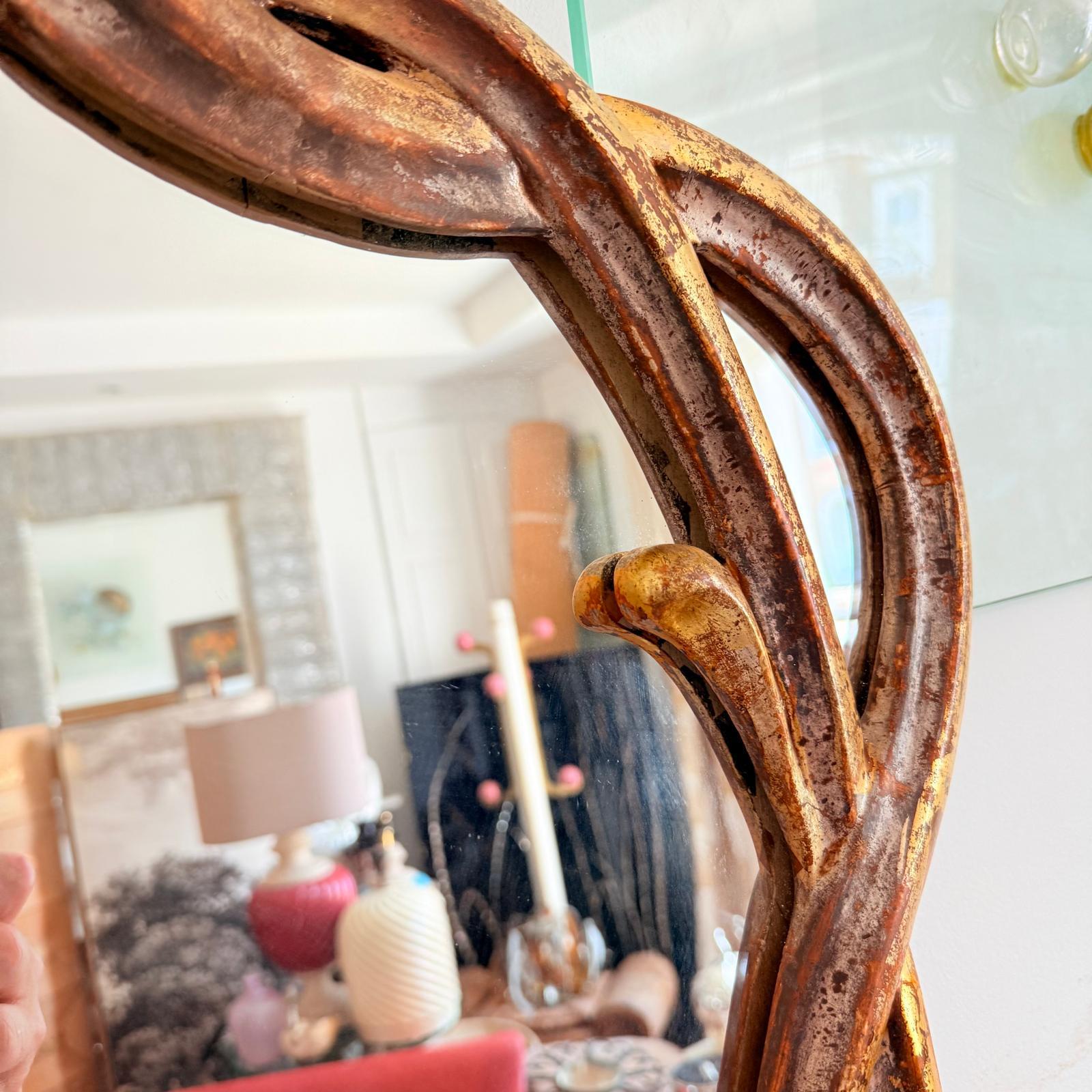 Miroir Art Nouveau dans un cadre en bois doré et argenté. A.I.C. C.1910 en vente 1