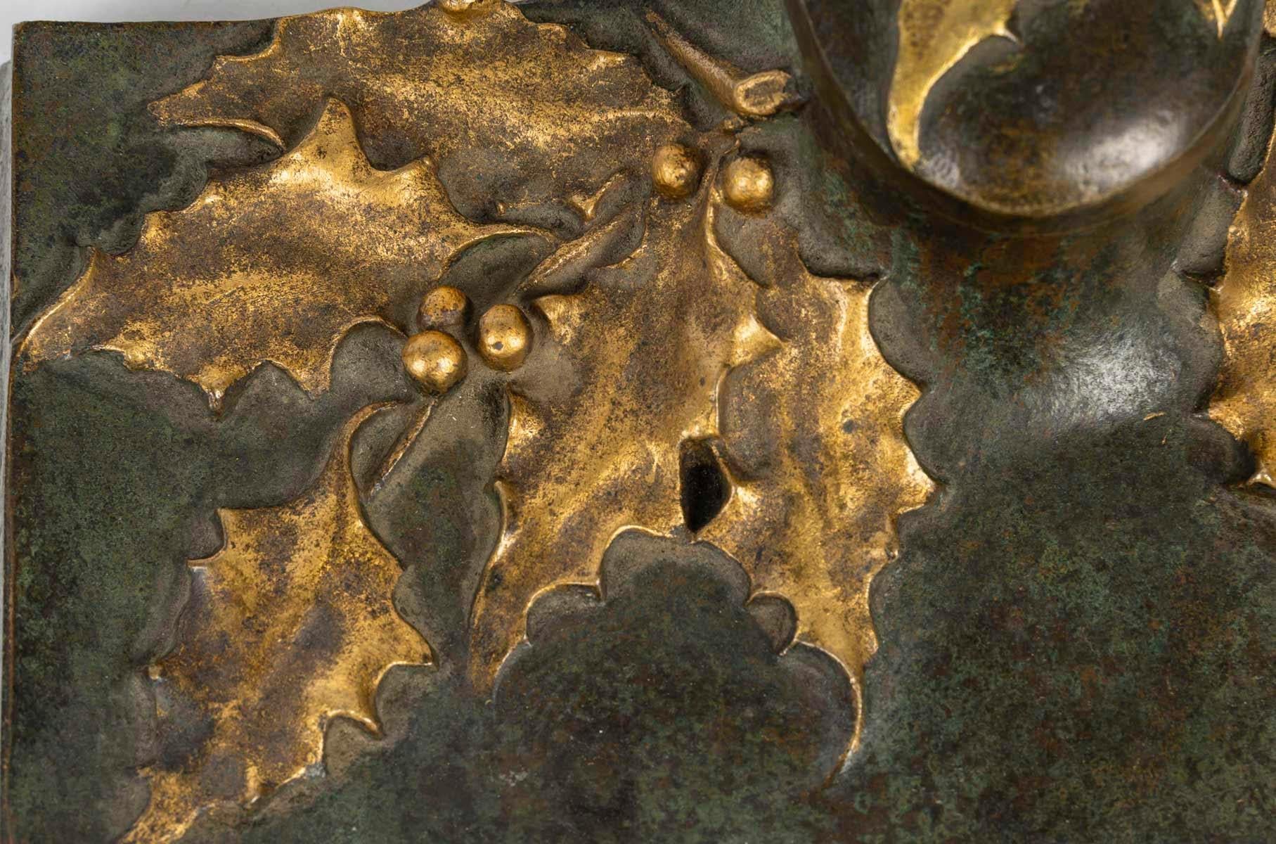 Tintero Art Nouveau de bronce patinado y dorado, circa 1900. Dorado en venta