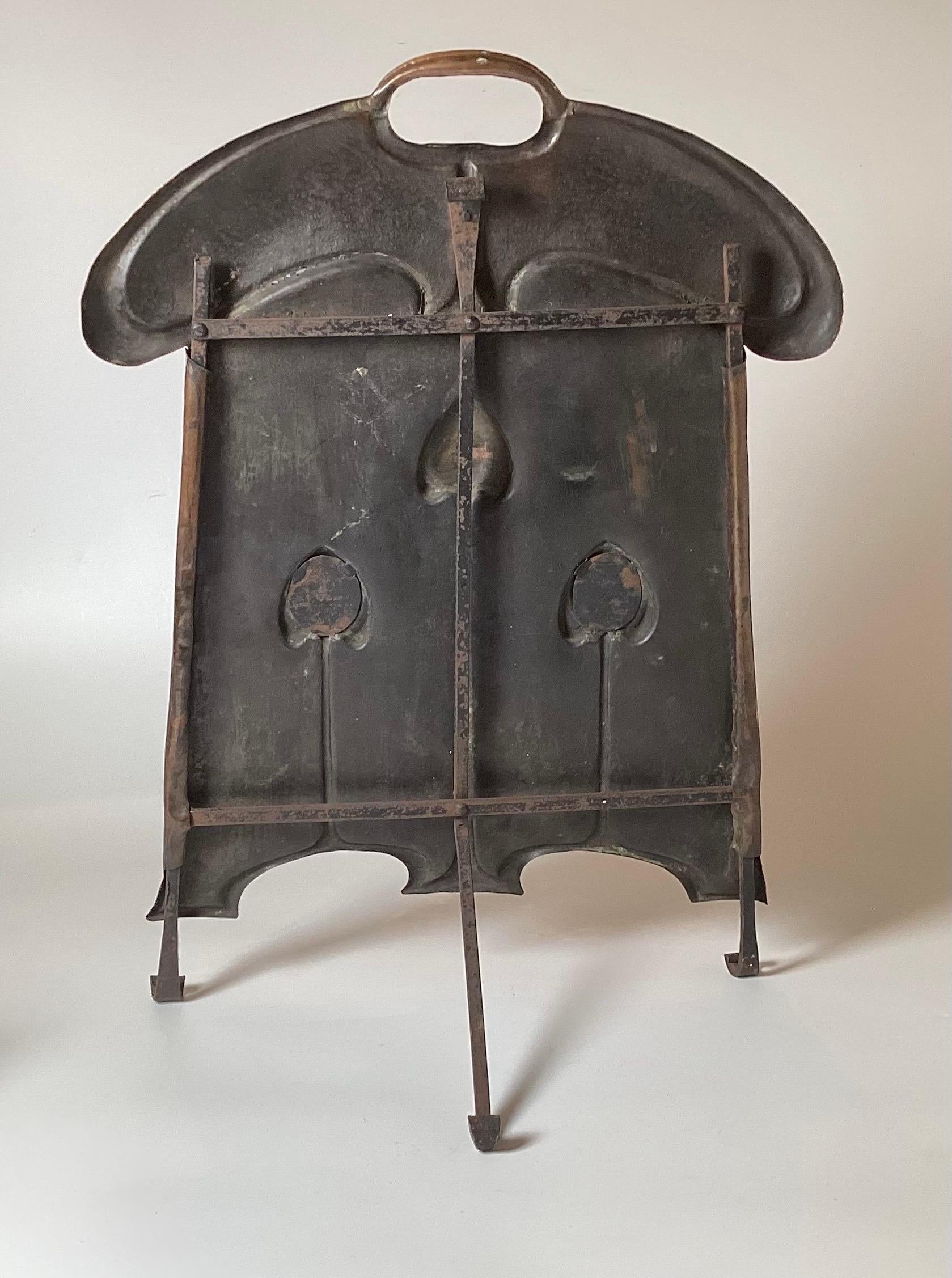 An Art Nouveau Polished Copper Fire Screen with Glass Inserts 1