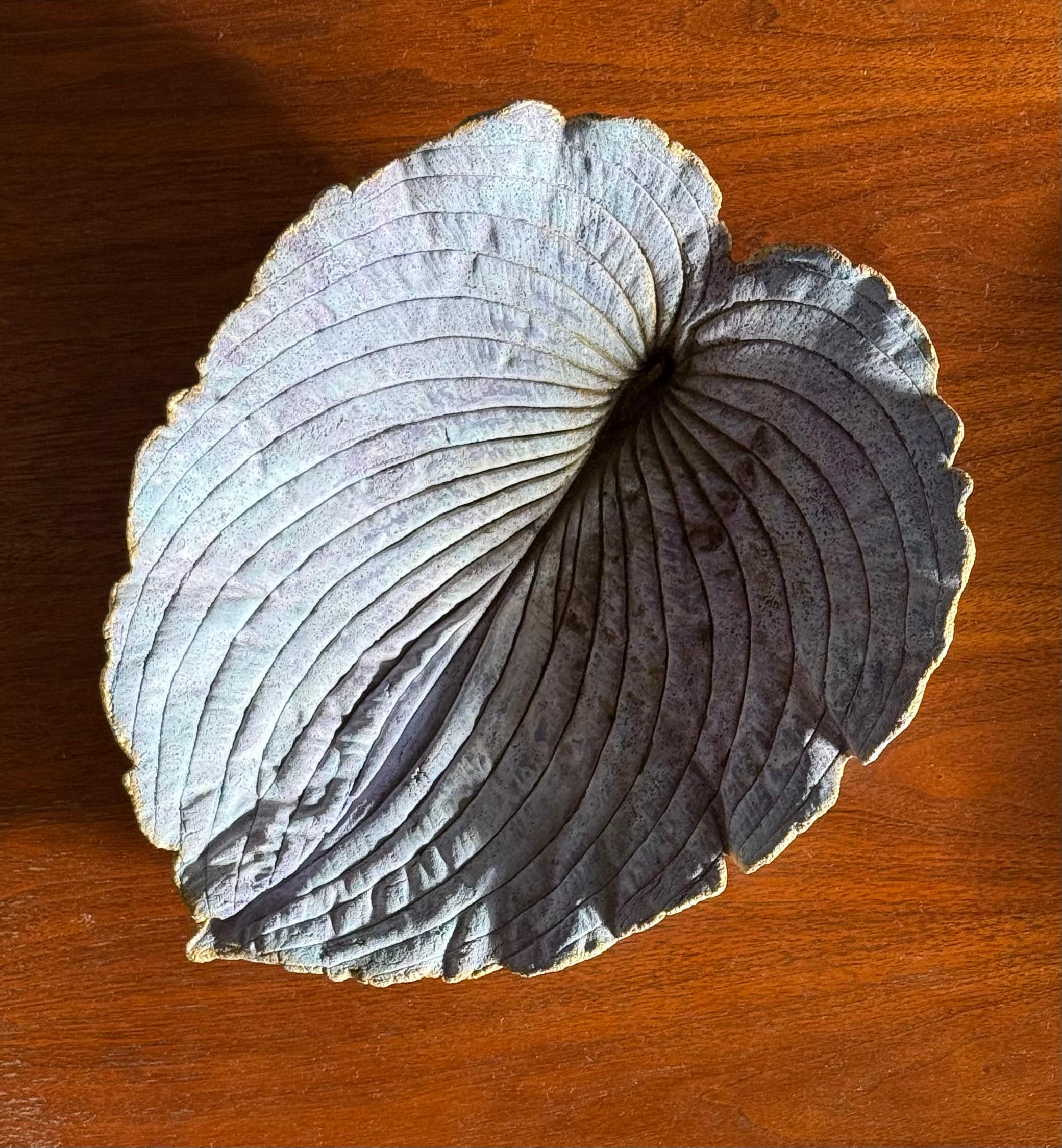 Ceramic An artist-made studio ceramic leaf sculpture / platter, 21st century For Sale