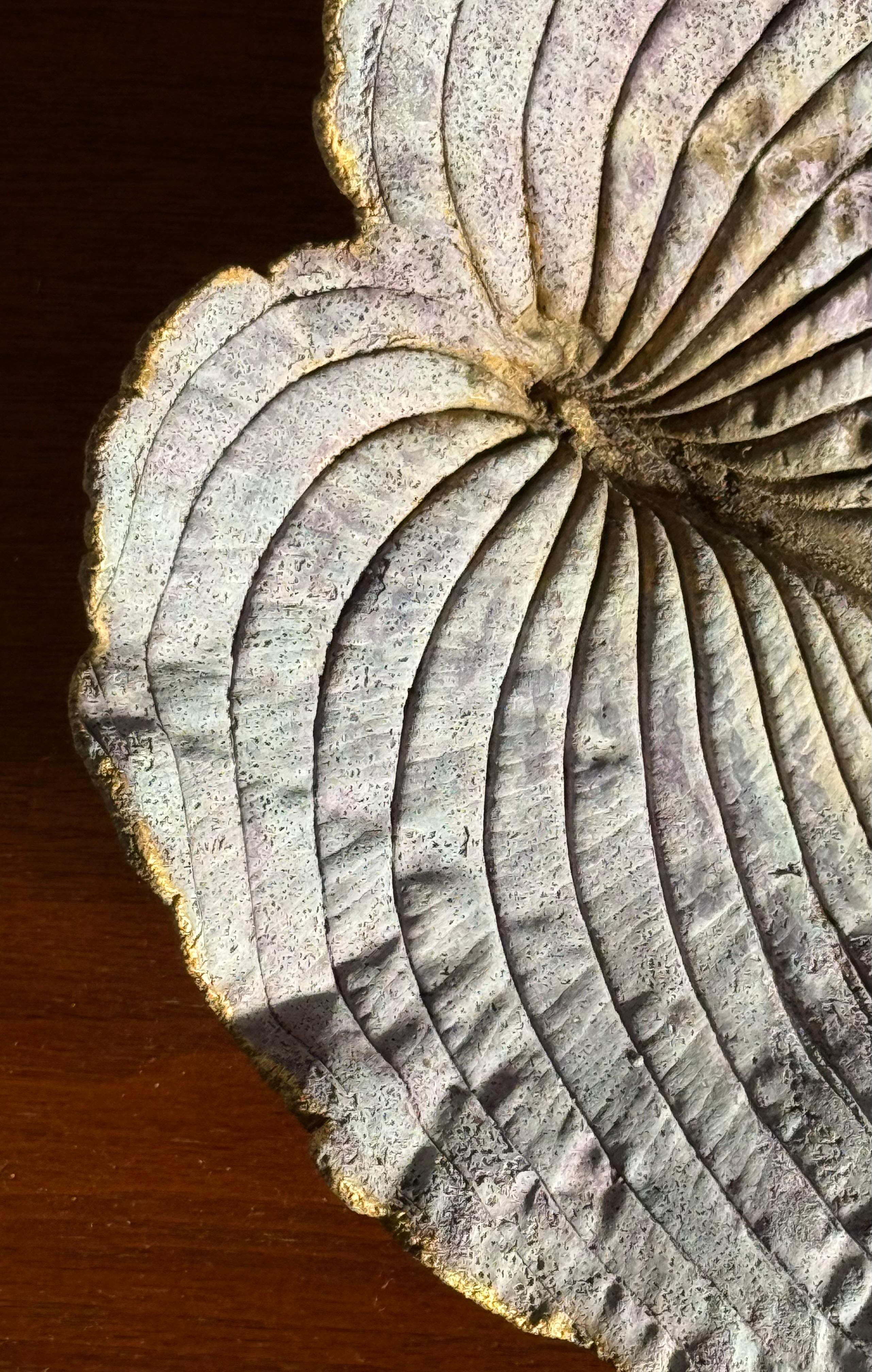 An artist-made studio ceramic leaf sculpture / platter, 21st century For Sale 1