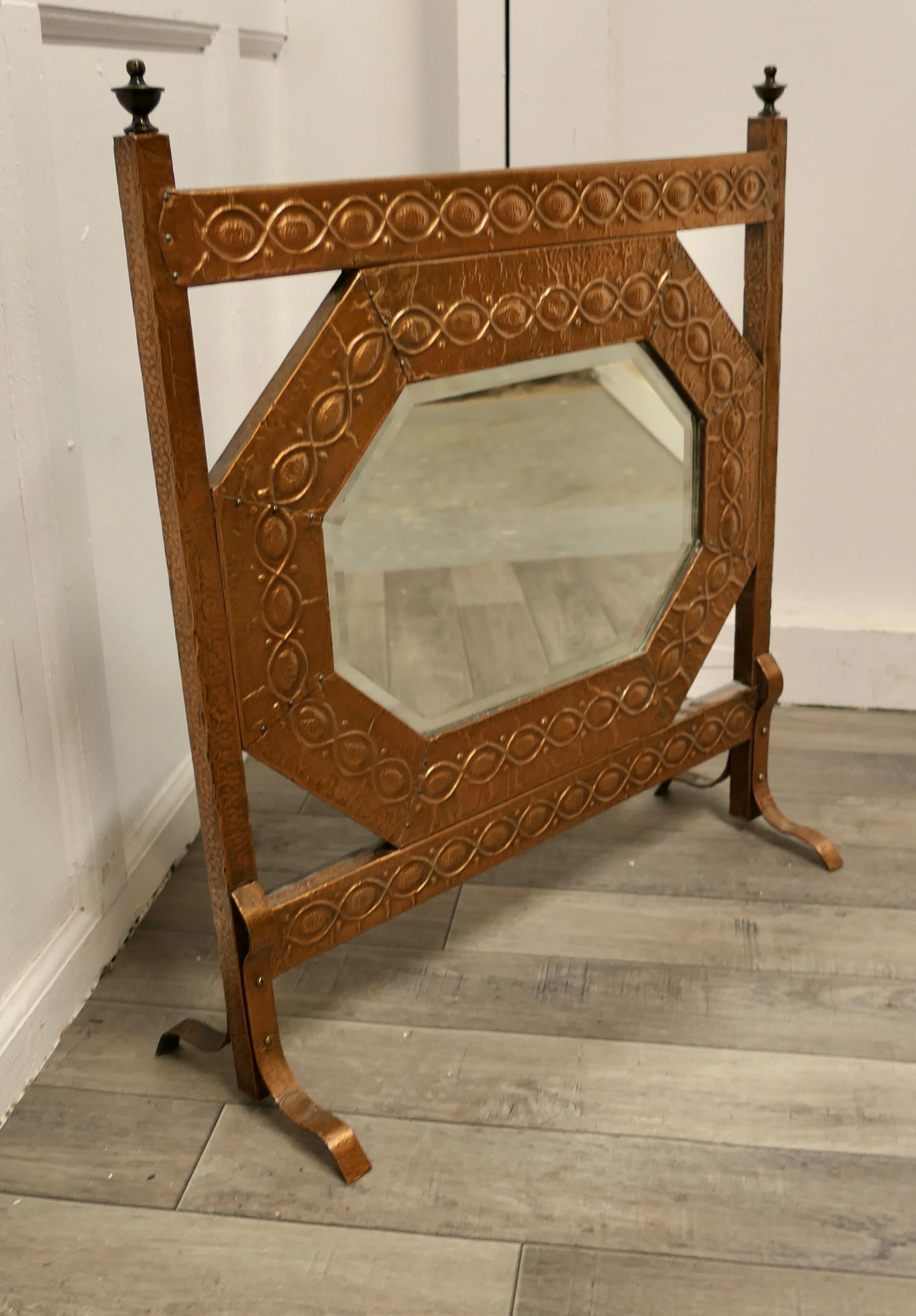 Early 20th Century Arts and Crafts Beaten Copper Mirror Fire Screen
