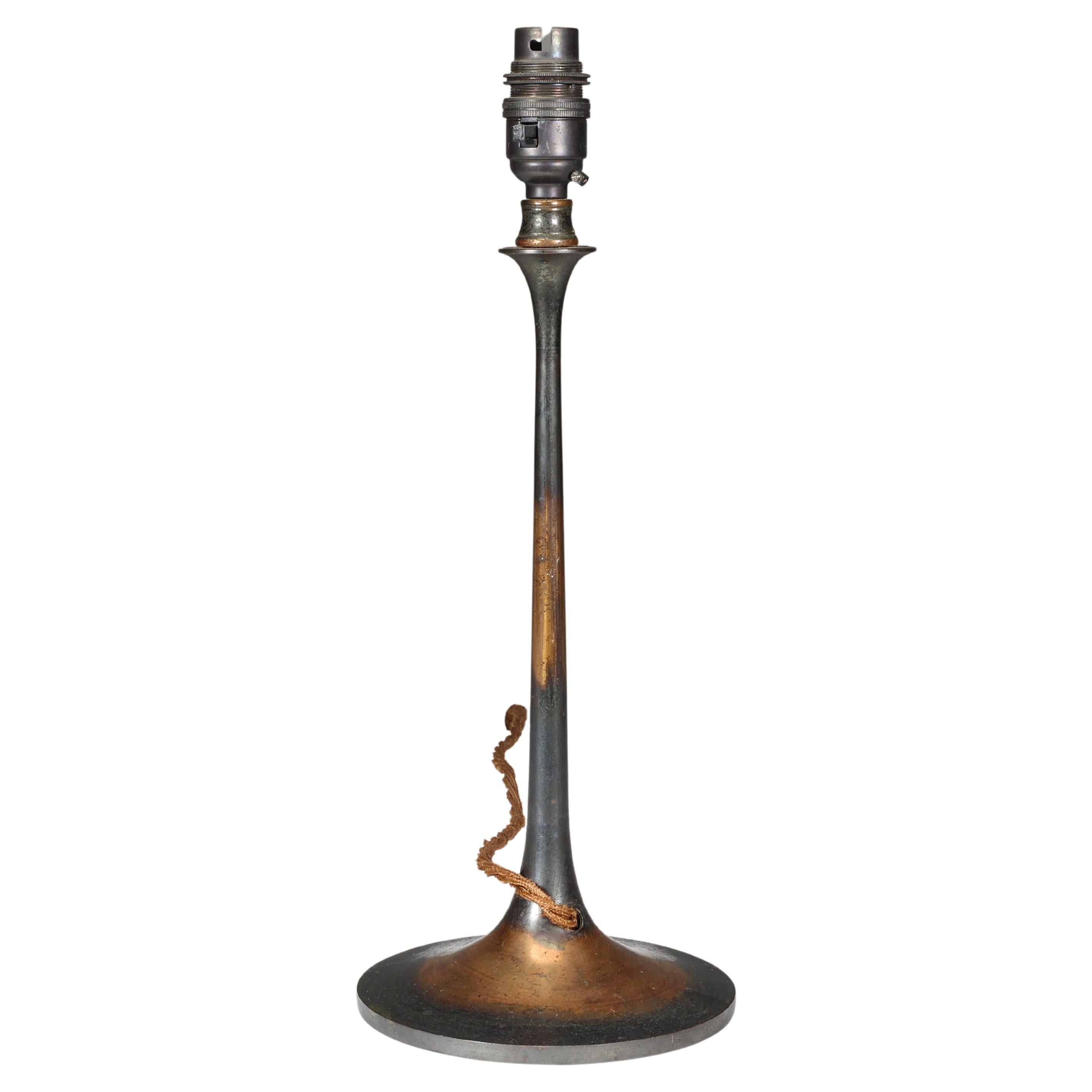 An Arts and Crafts copper table lamp professionally rewired For Sale