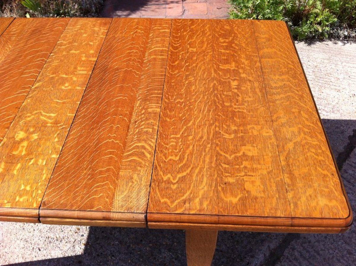 Fait main Table de salle à manger à rallonge en Oak Craft avec plateau Slide en vente