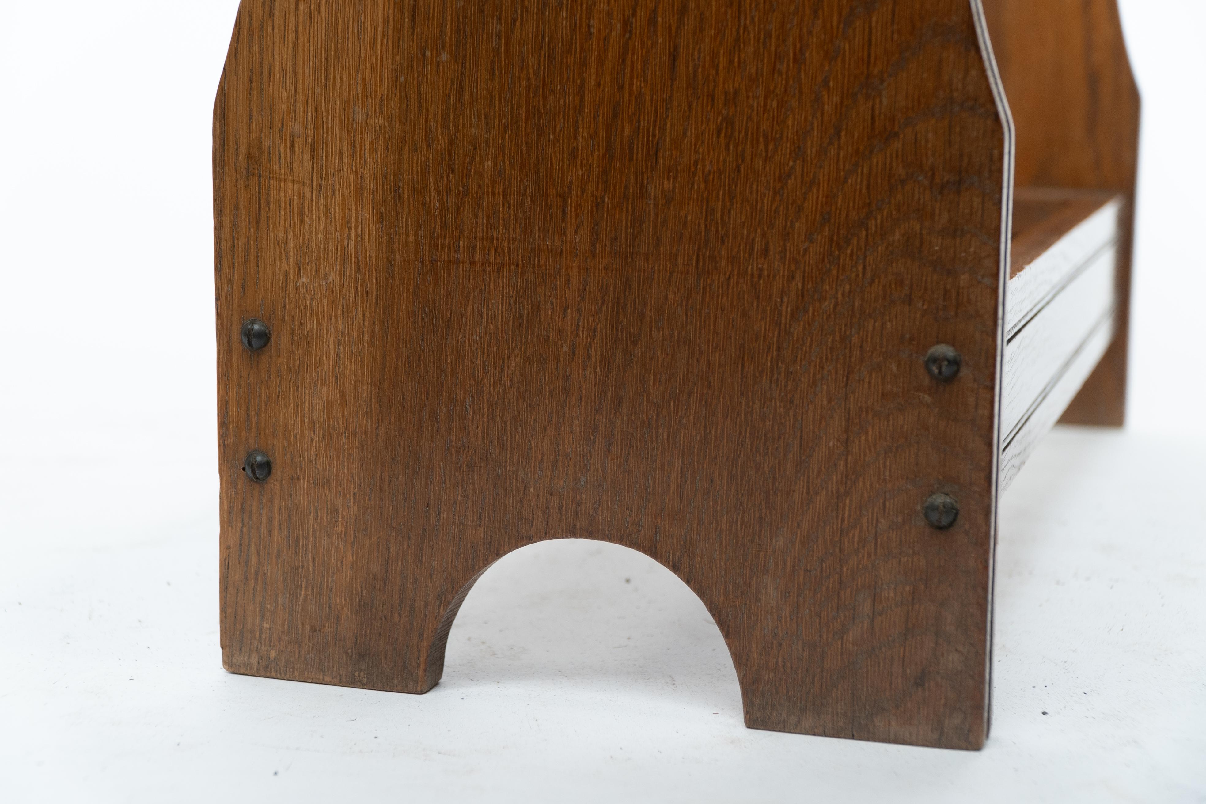 Un portaombrelli e bastoni da passeggio in legno di quercia di Arts and Crafts in vendita 3