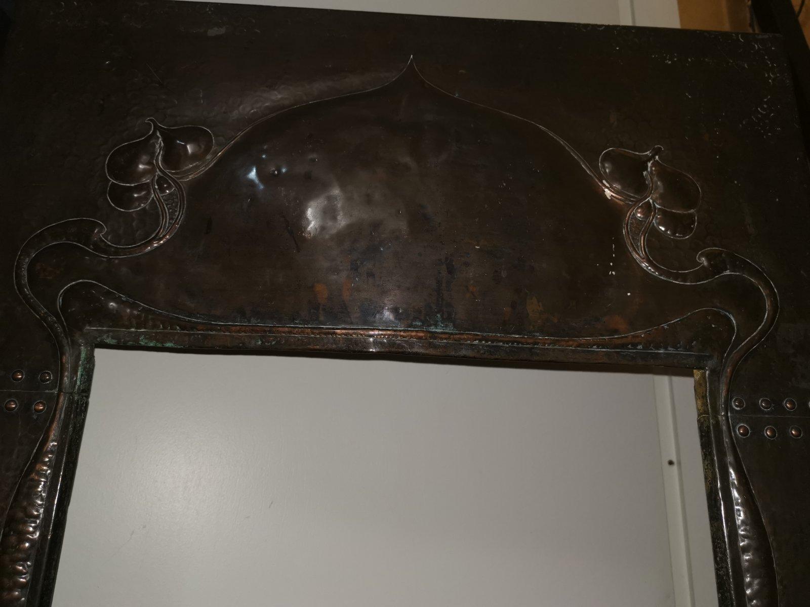 20th Century Arts & Crafts Copper Fire Insert with Hand Crafted Stylized Floral Decoration For Sale