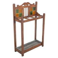 Stand pour parapluie et bâton en Oak & Greene avec carreaux verts et moutarde d'origine.
