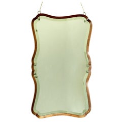 Un joli miroir en noyer Art Deco   Un bon miroir mural Art Déco