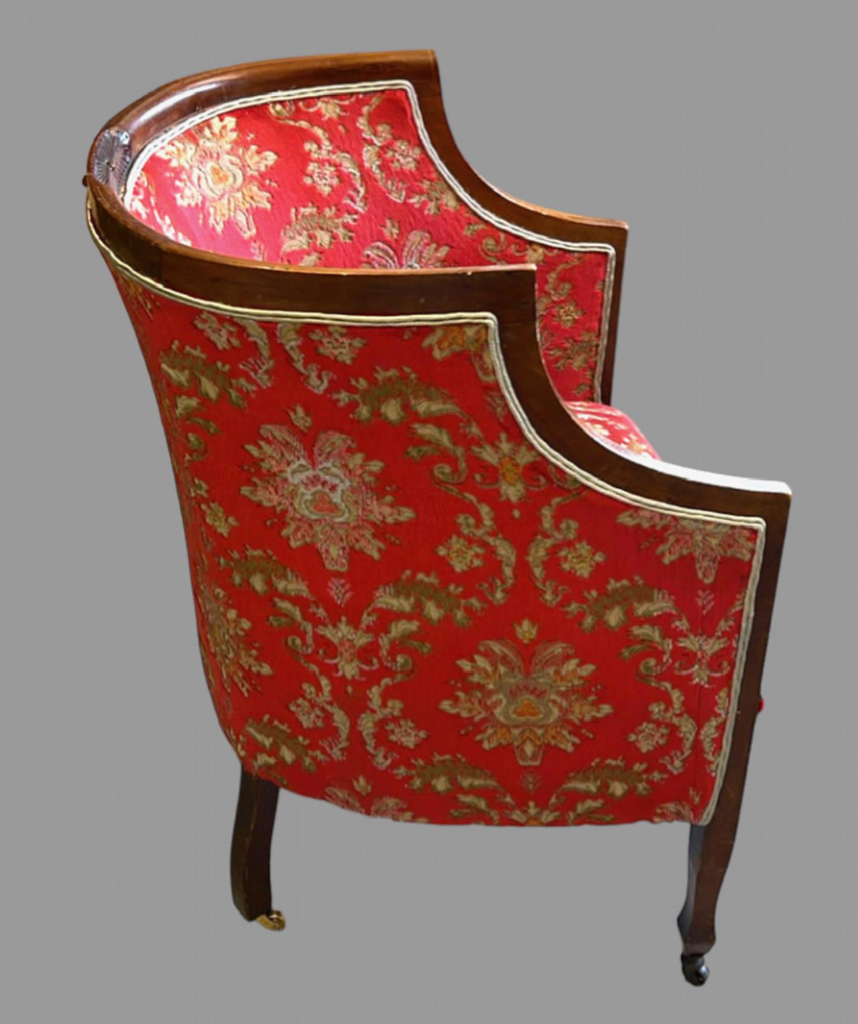 An Attractive Boudoir Edwardian Settee and Chair For Sale 3