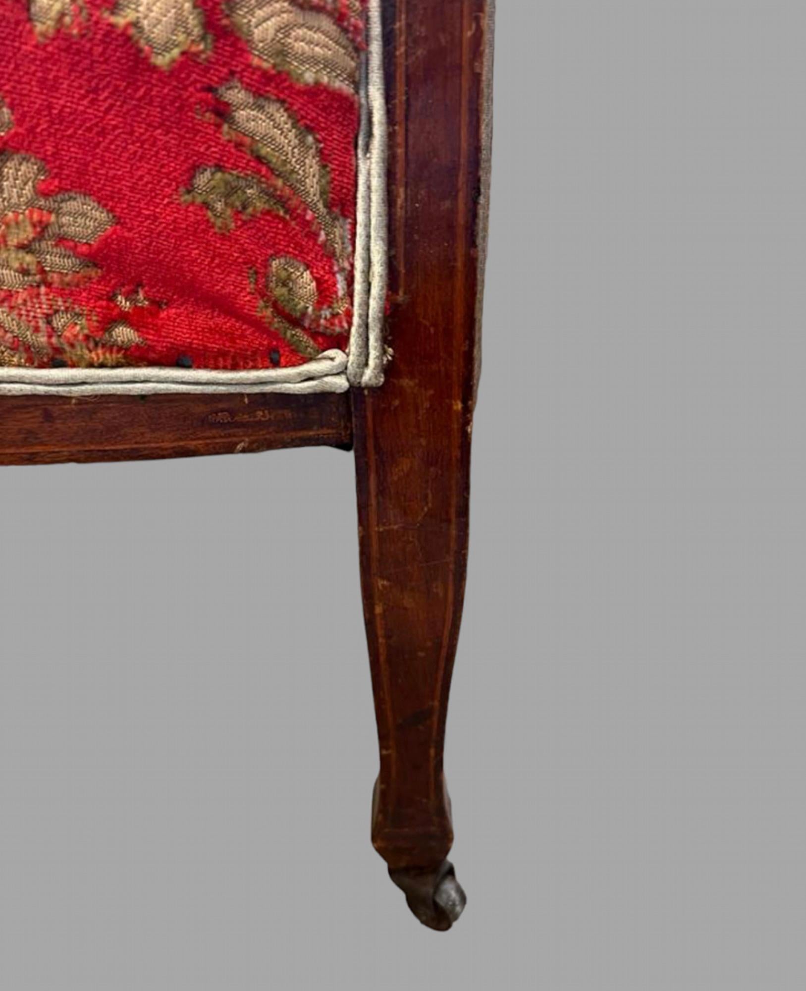 Early 20th Century An Attractive Boudoir Edwardian Settee and Chair For Sale