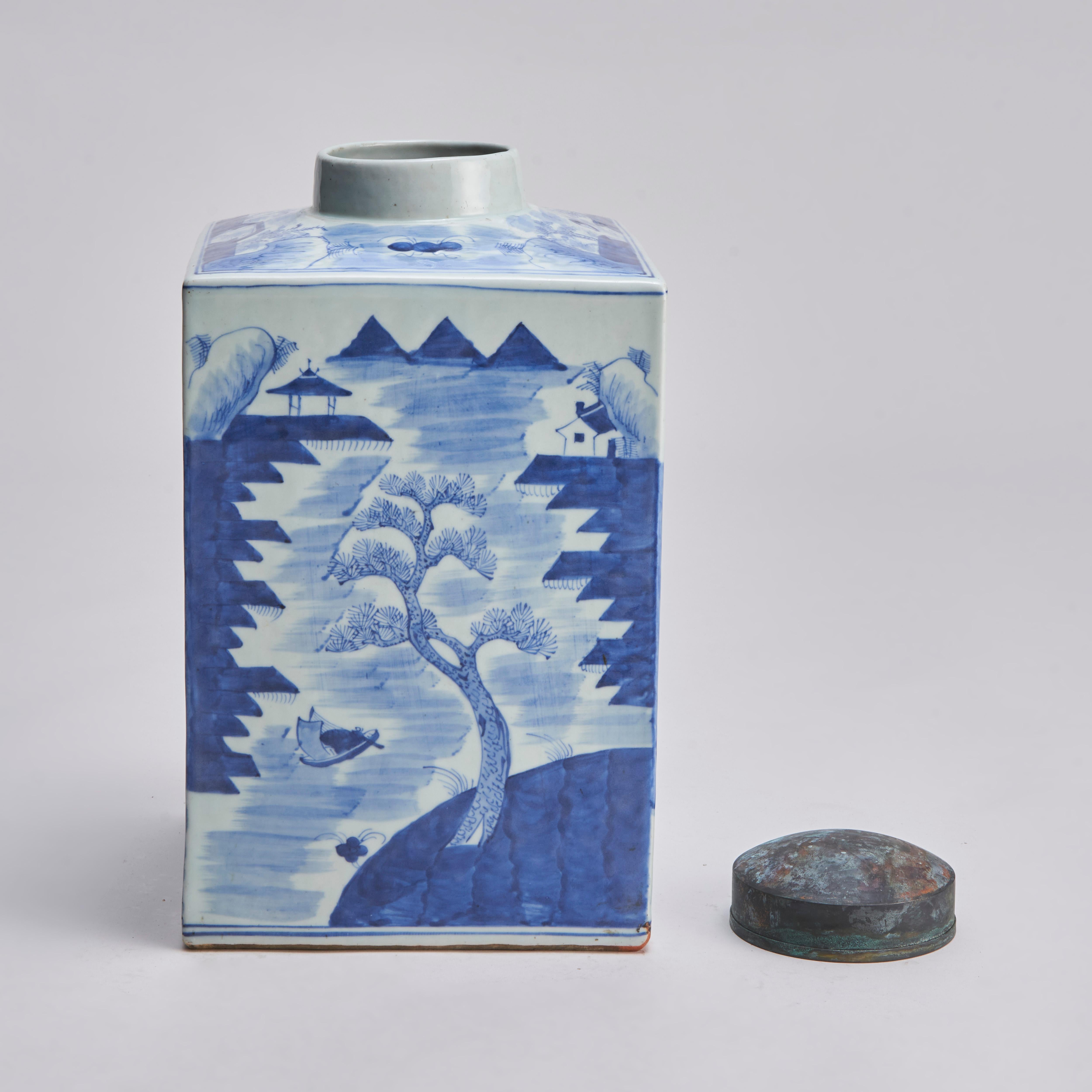 19th Century An attractive, Chinese porcelain, blue and white, square form tea jar and cover  For Sale