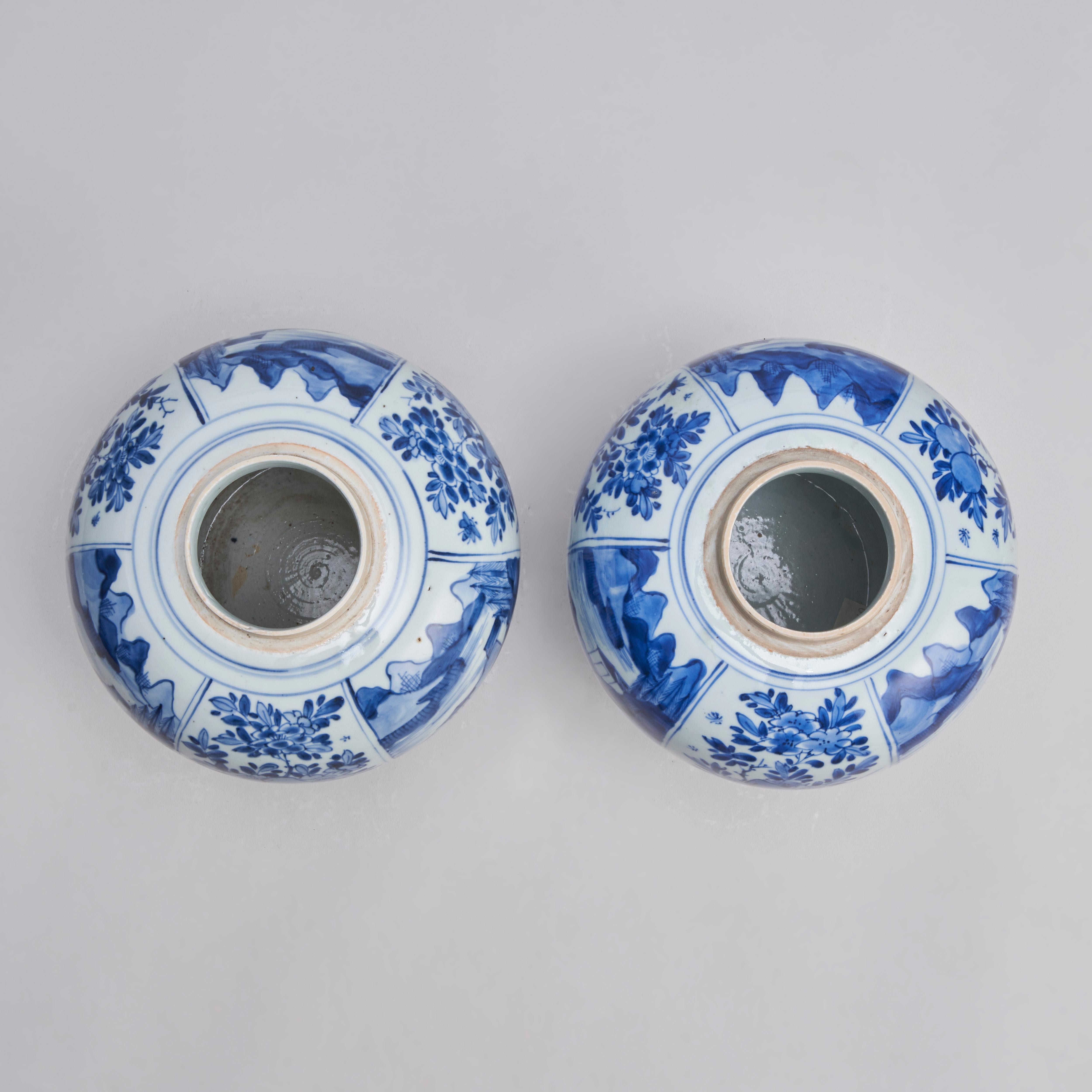 Chinese An attractive pair of 18th Century (Kang Hsi) blue and white porcelain jars For Sale
