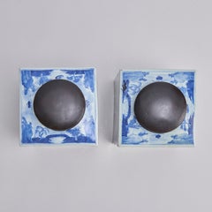 An attractive pair of Chinese porcelain blue and white tea jars (Circa 1800)