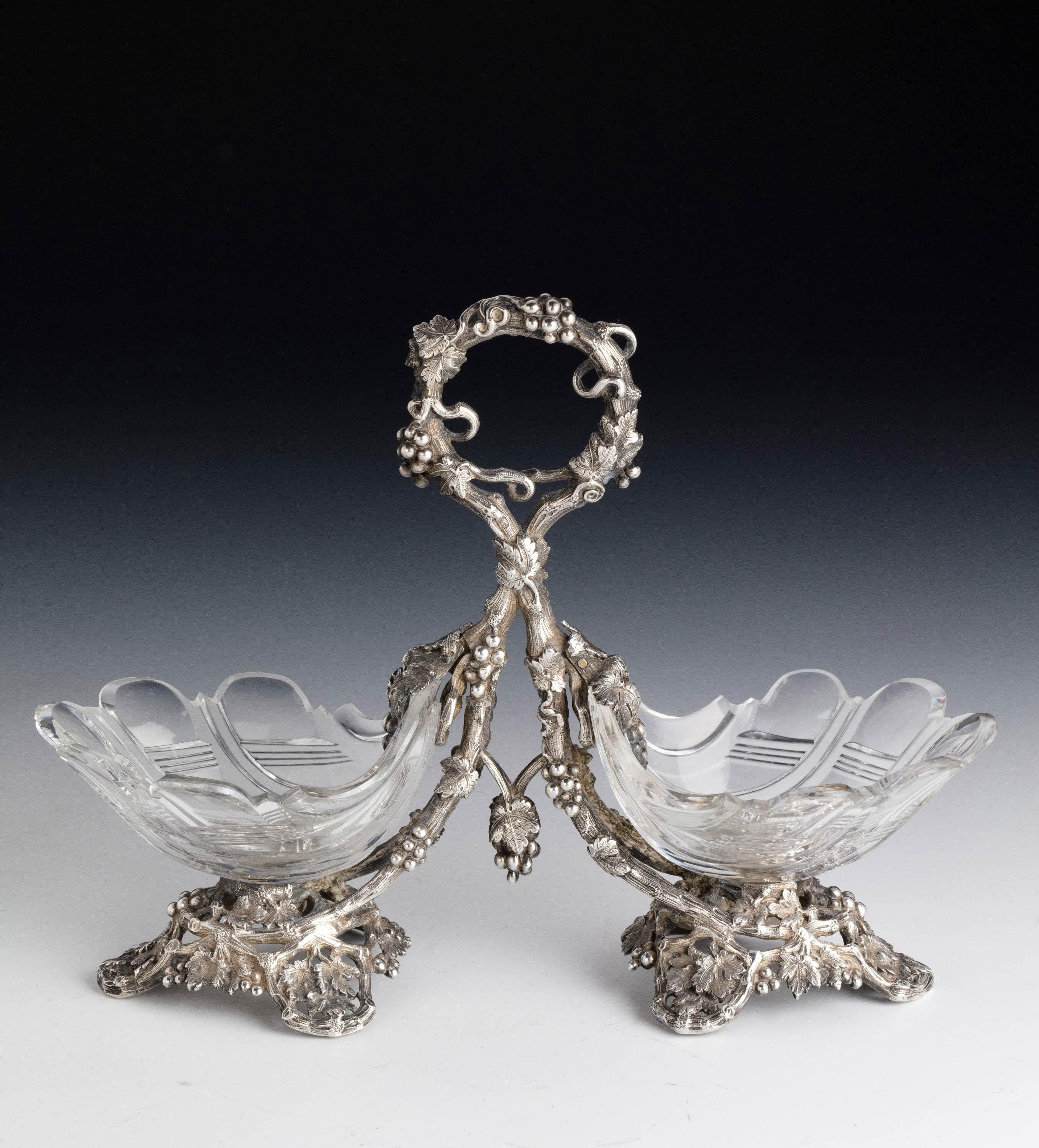 English Attractive Pair of Late 19th Century Cut-Glass Table Salts