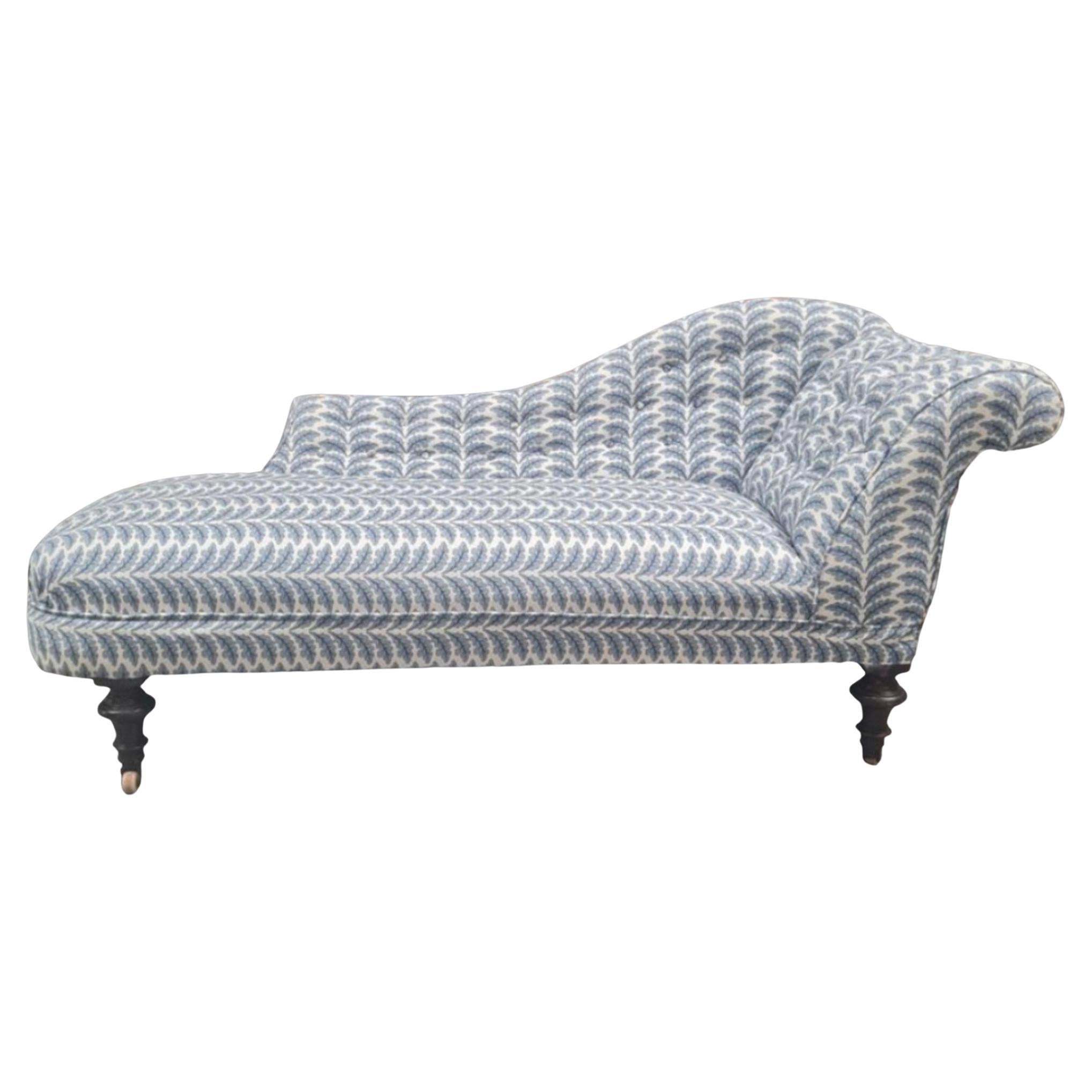 Attractive Victorian Chaise Lounge