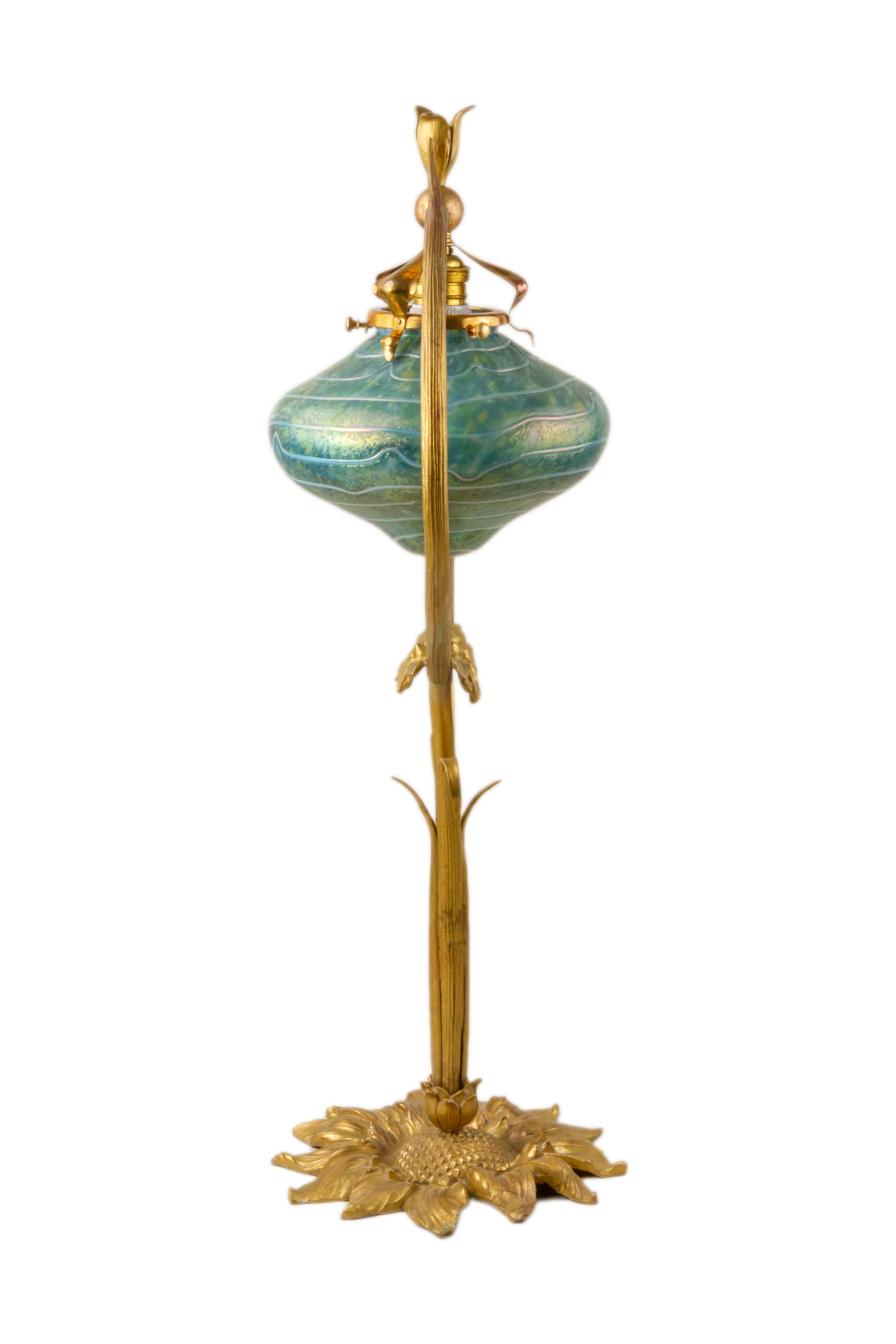 Cast An Austrian Art Nouveau Desk Lamp with Pallme-Konig Art Glass Shade 