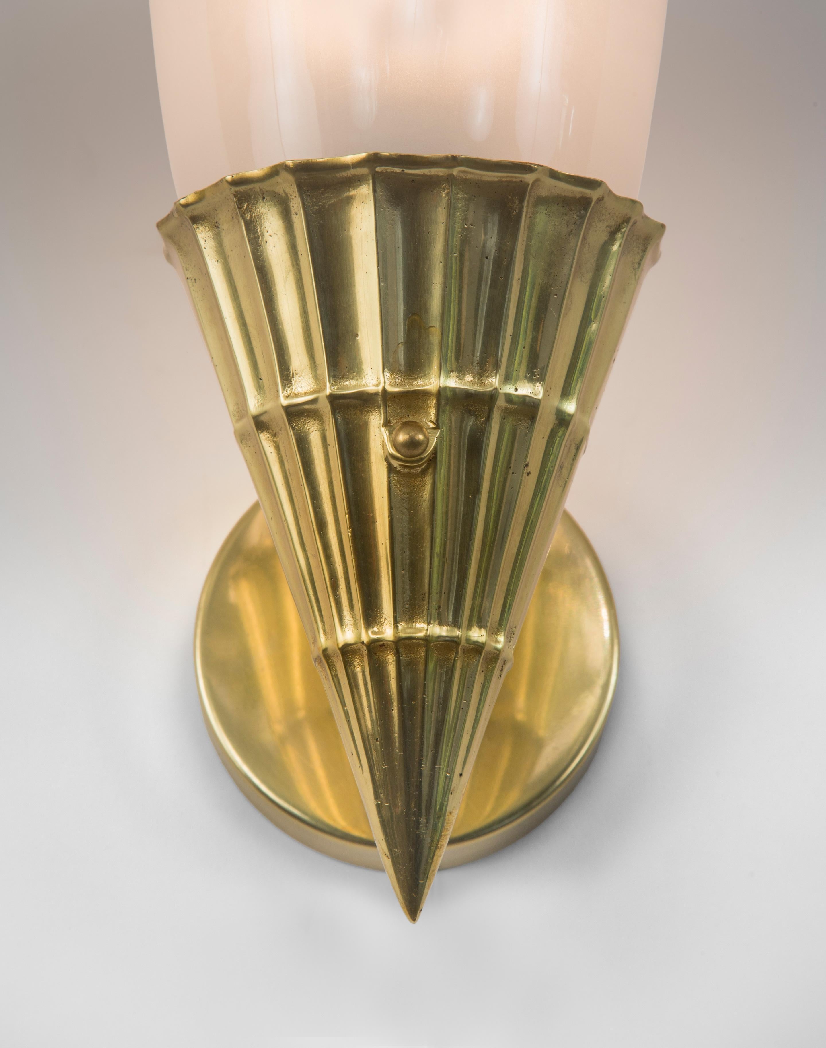 Austrian Glass and Brass Sconce In Good Condition For Sale In New York, NY
