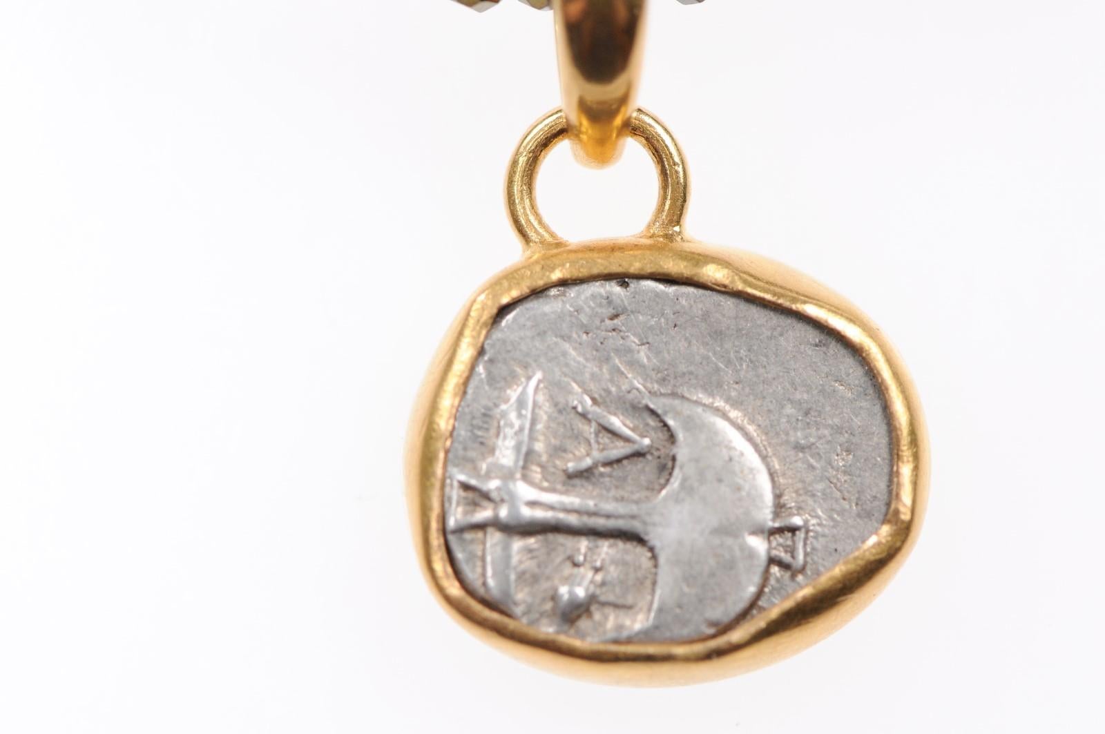 Authentic Greek Apollonia Pontika AR Drachm Coin & 22-Karat Gold Custom Pendant For Sale 3
