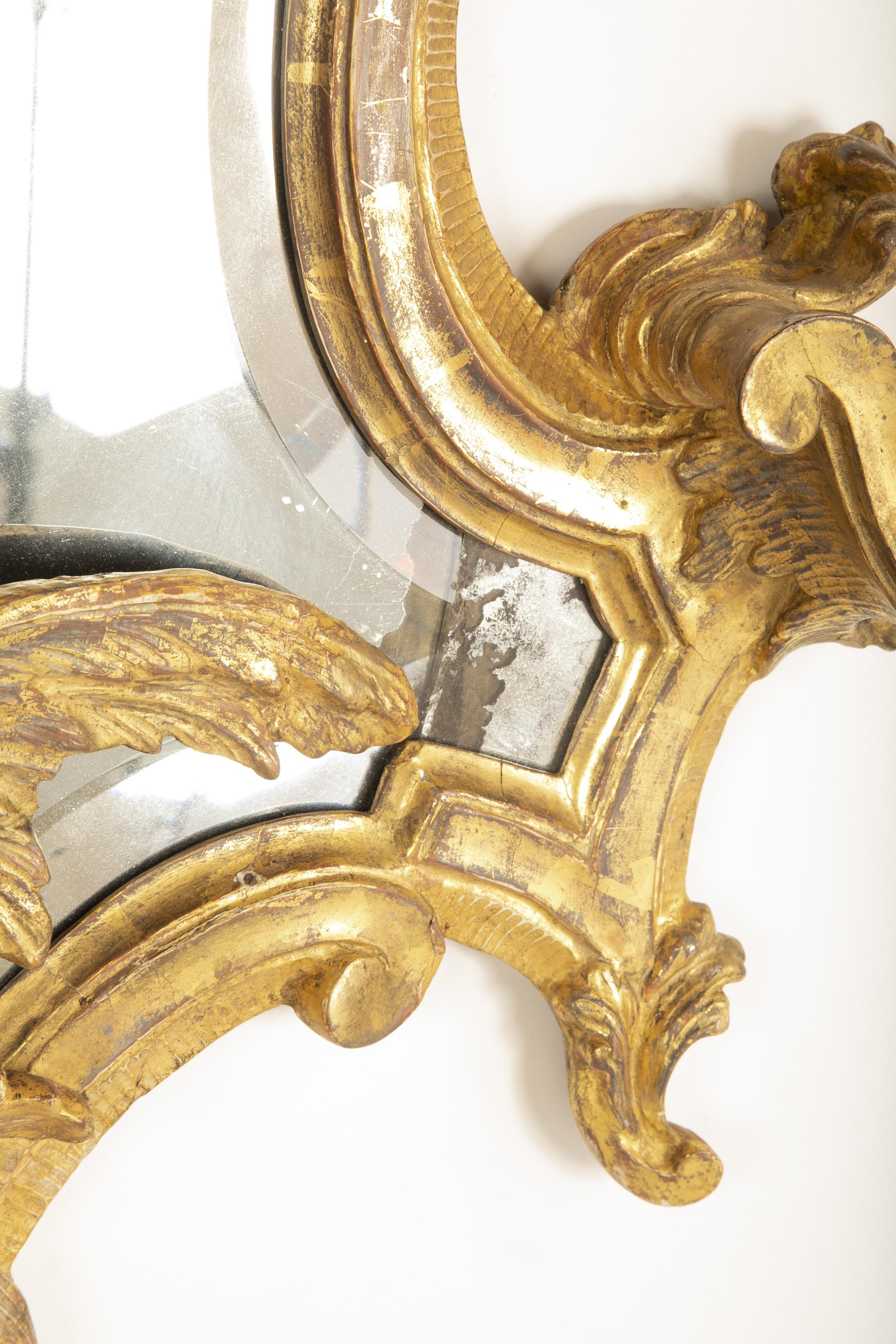 Baroque Italian Mid-18th Century Gilt Mirror with Faces 7