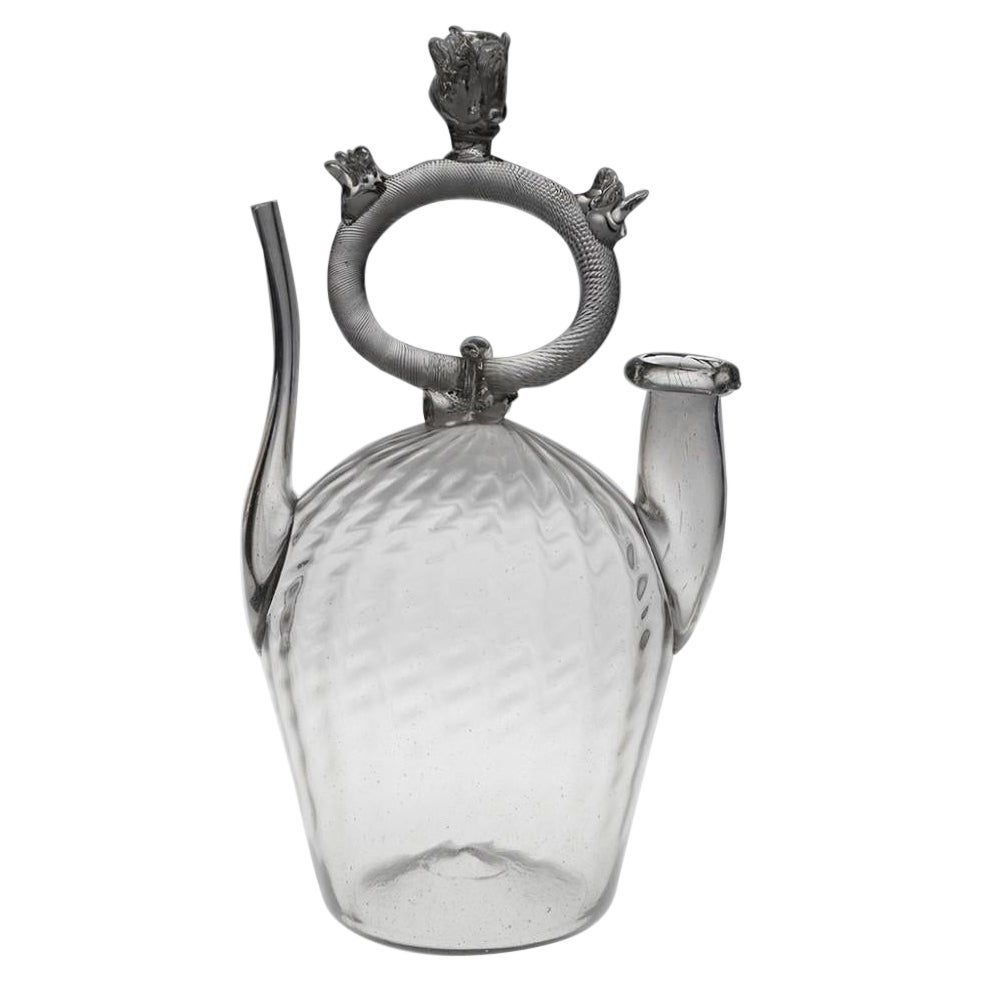 Cantir en verre catalan, XVIIIe siècle en vente