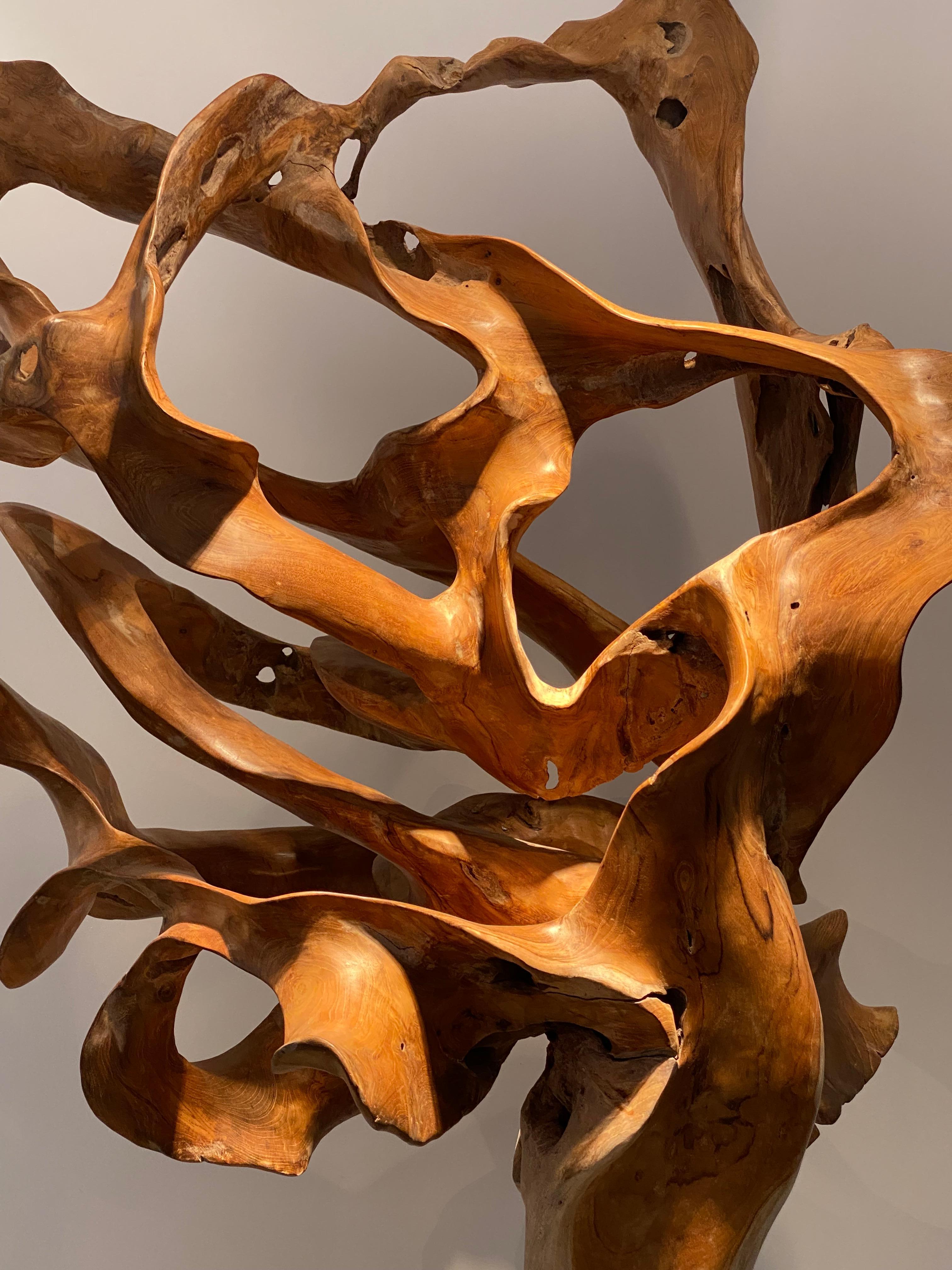 An contemporary Wooden Sculpture im Angebot 5
