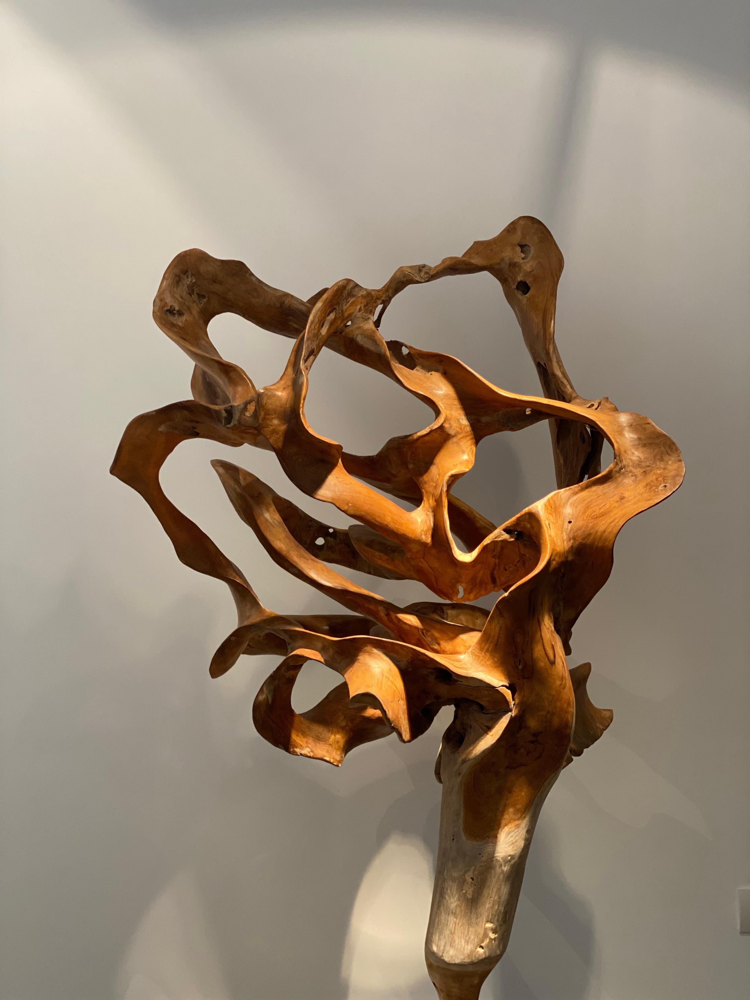 An contemporary Wooden Sculpture im Angebot 6