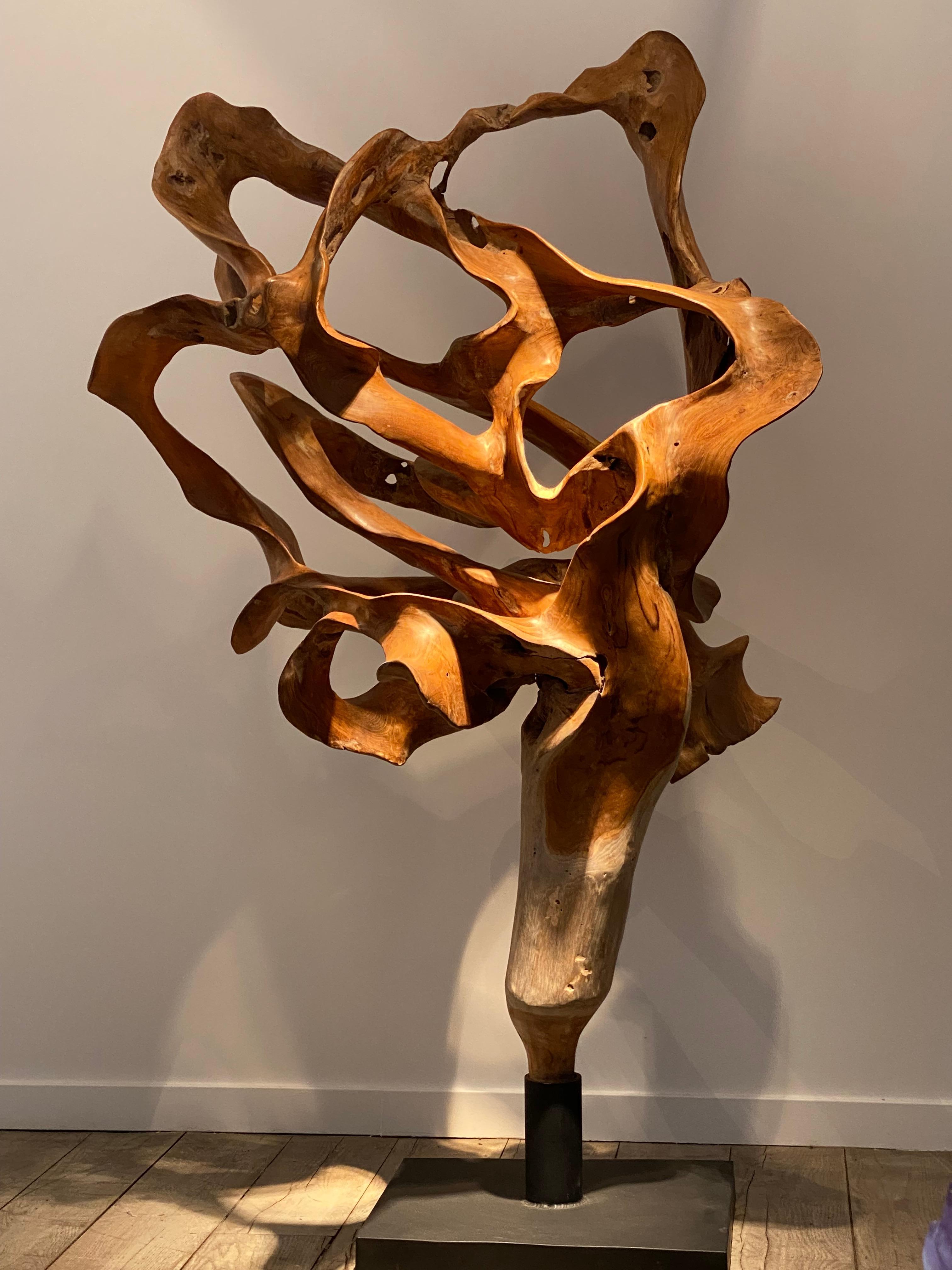 An contemporary Wooden Sculpture im Angebot 7