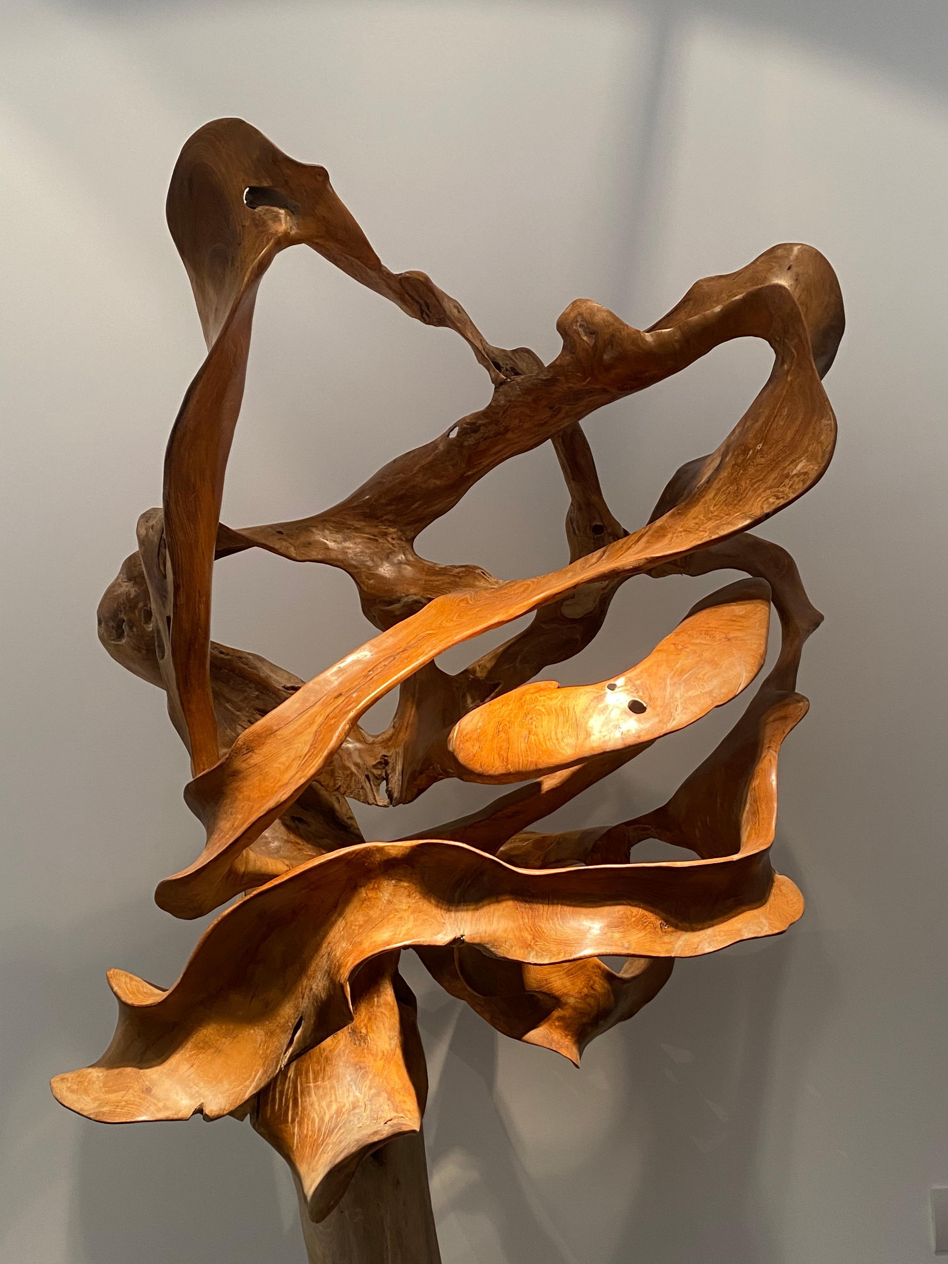 An contemporary Wooden Sculpture im Angebot 9