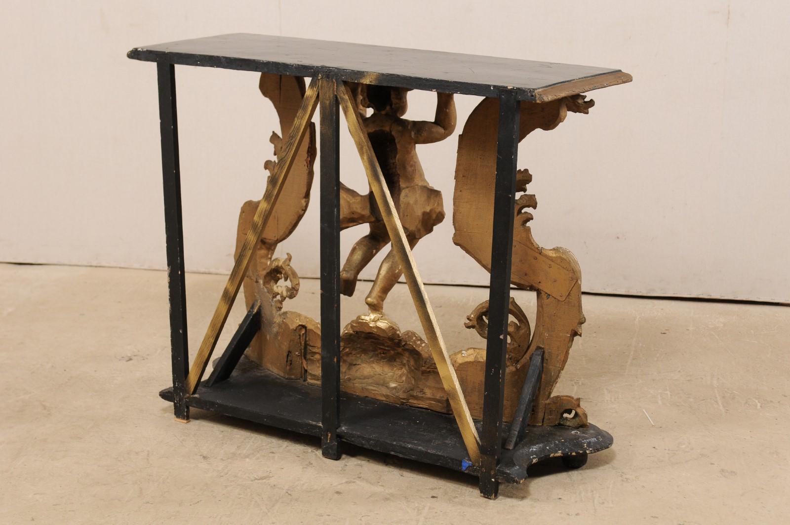 Table console rococo italienne du début du 18e siècle avec un putto magnifiquement sculpté en vente 1