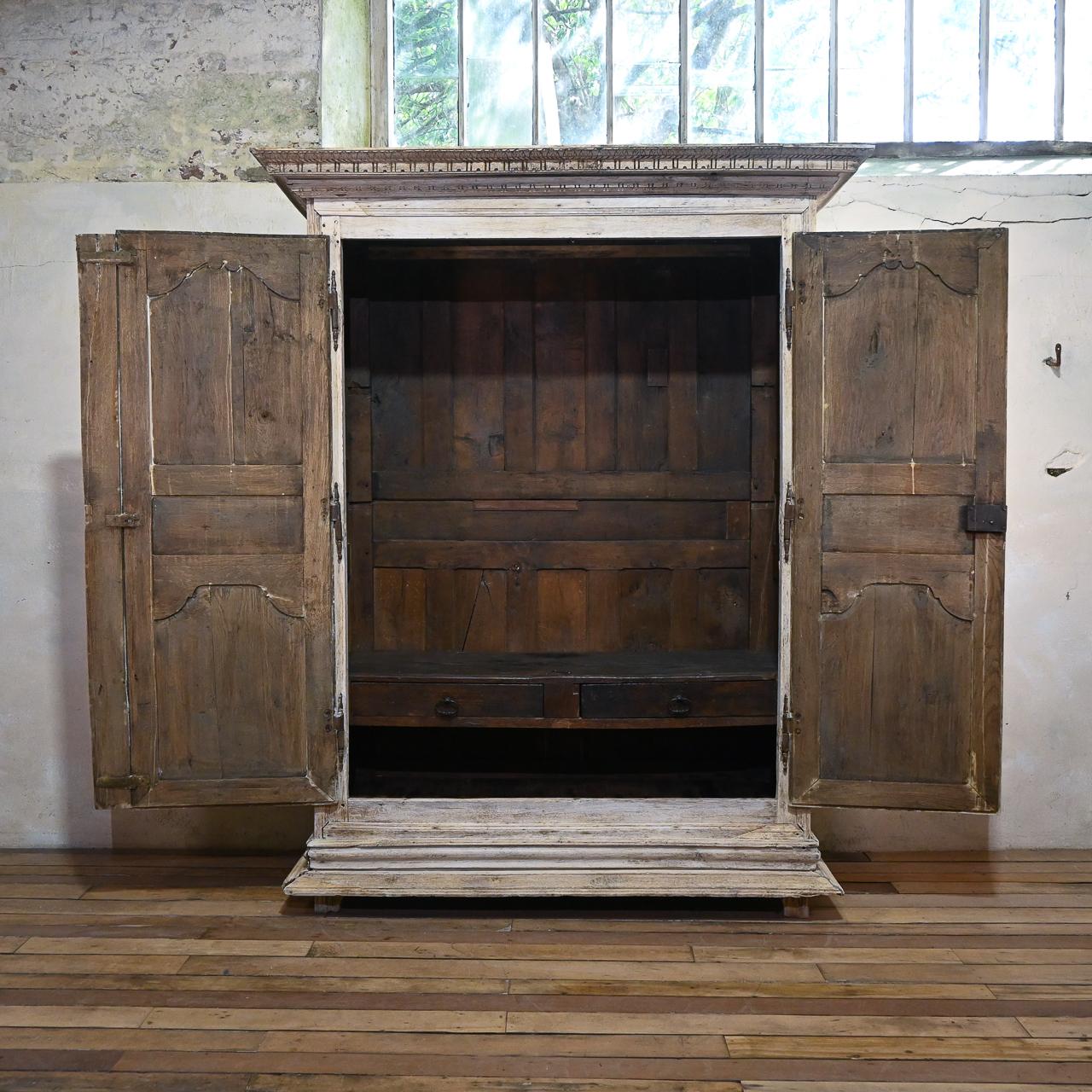 Early 18th Century French Louis XIV Bleached Oak Armoire, Wardrobe 11