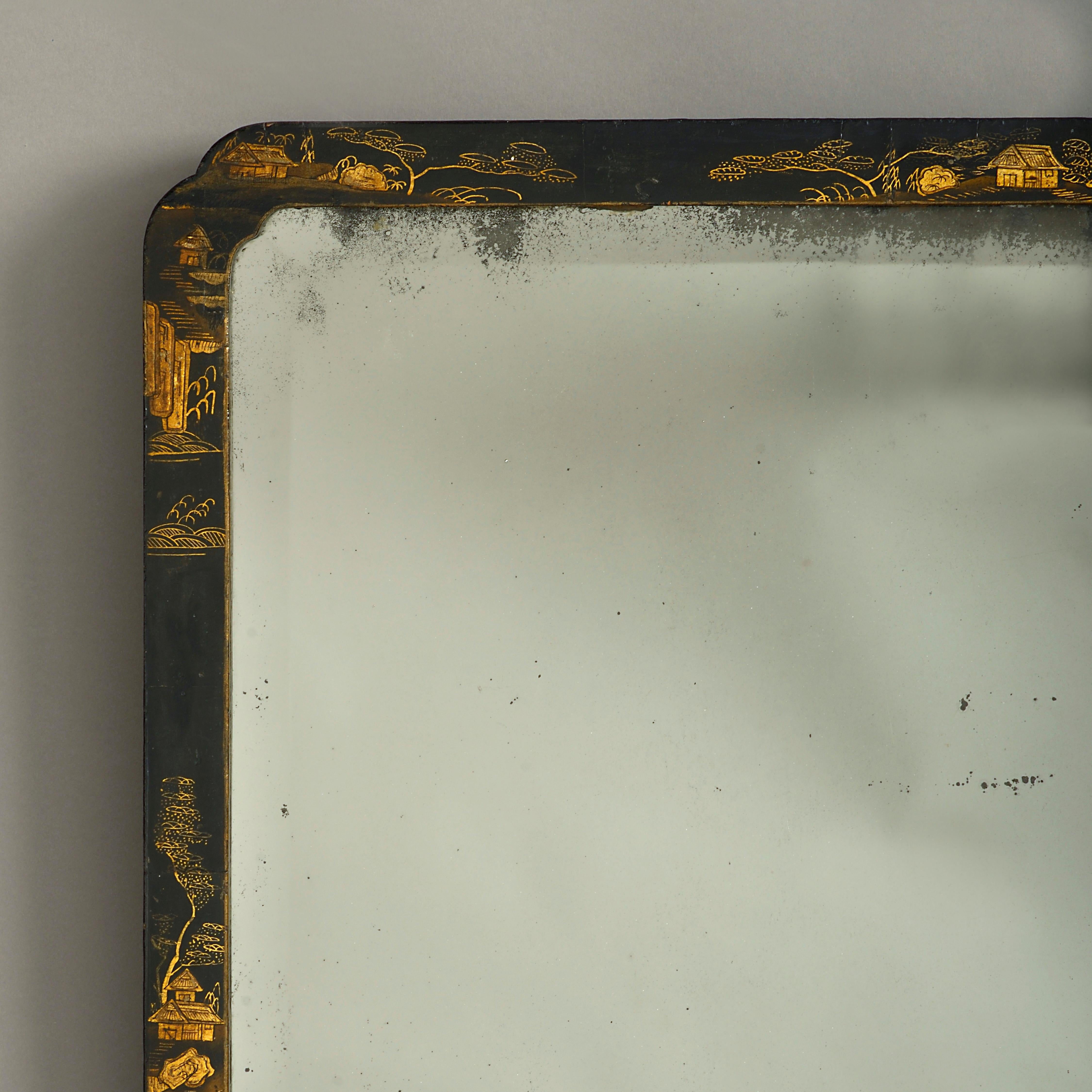 An Early 18th Century George II Period Japanned Mirror In Good Condition In London, GB