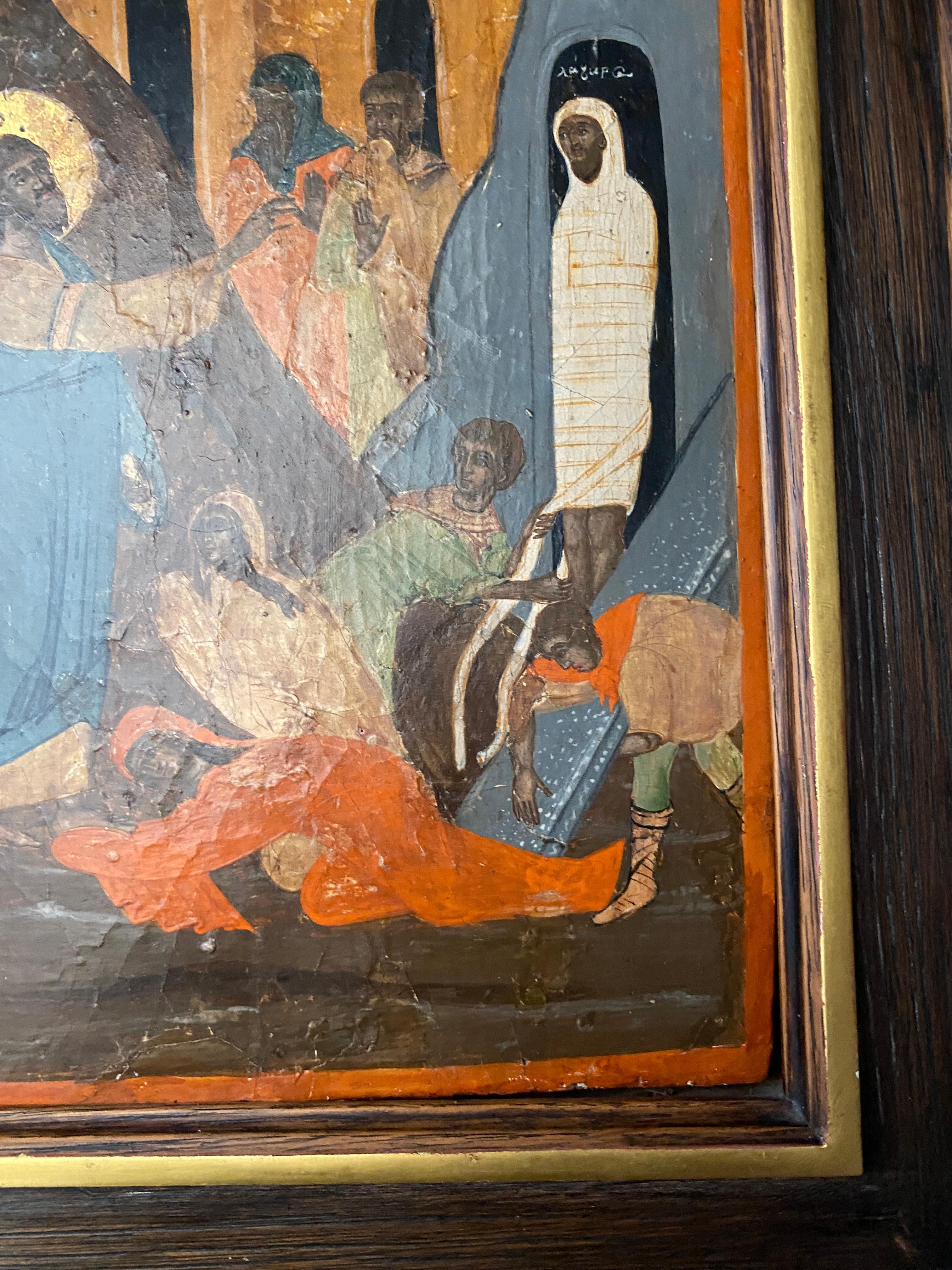 Early 18th Century Greek Provincial Icon of the Raising of Lazarus In Fair Condition In Henley-on-Thames, Oxfordshire