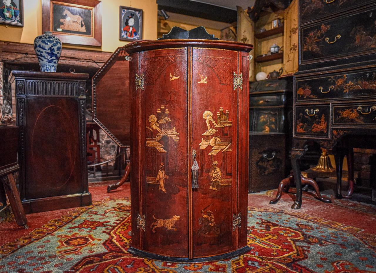 George II Early-18th Century Red Japanned Corner Cabinet Cupboard For Sale