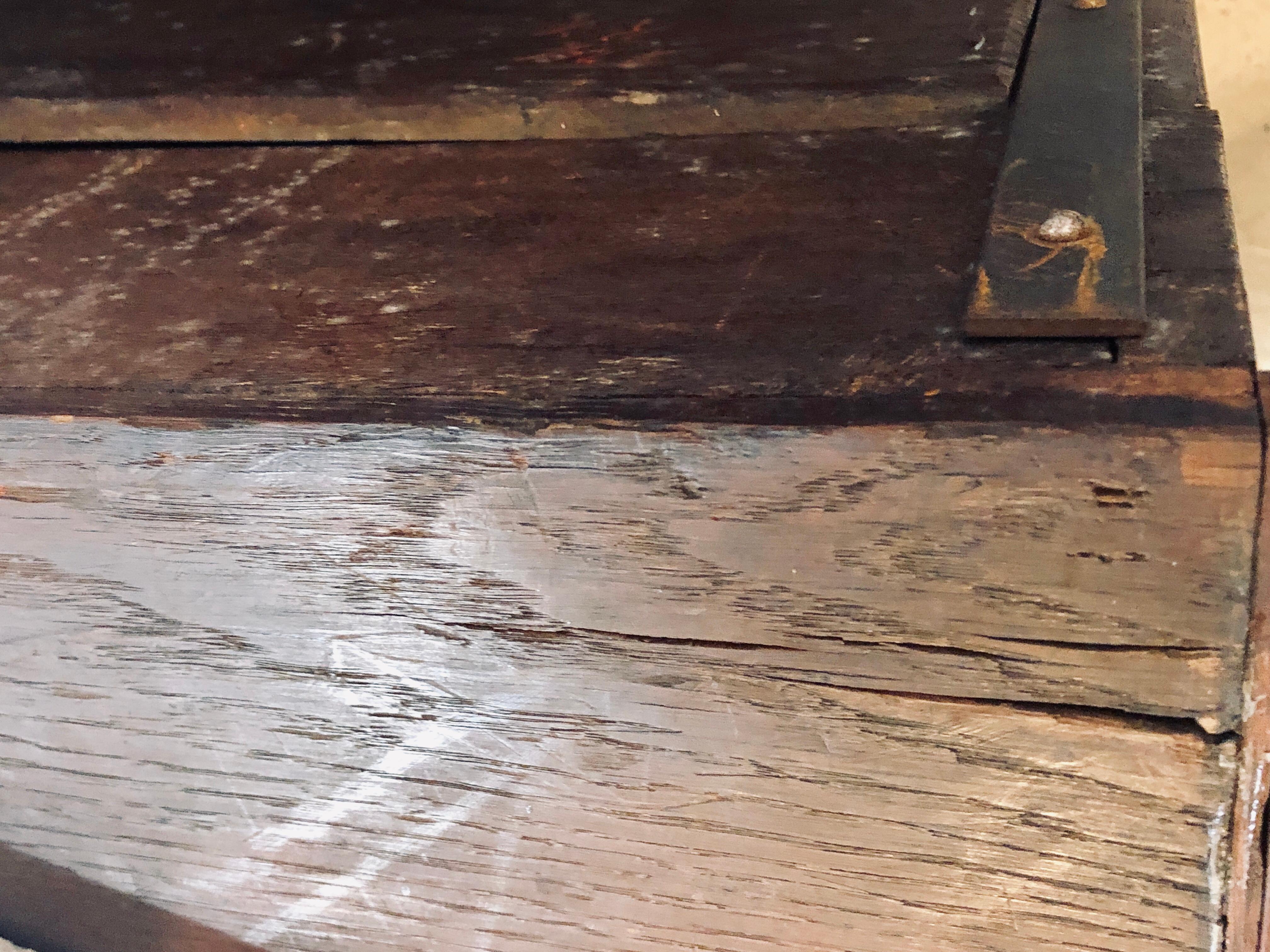 Siglo XIX Imperio Serpiente Pintada y Dorada Decorada Espalda Espejada Muelle o Cons en venta 8
