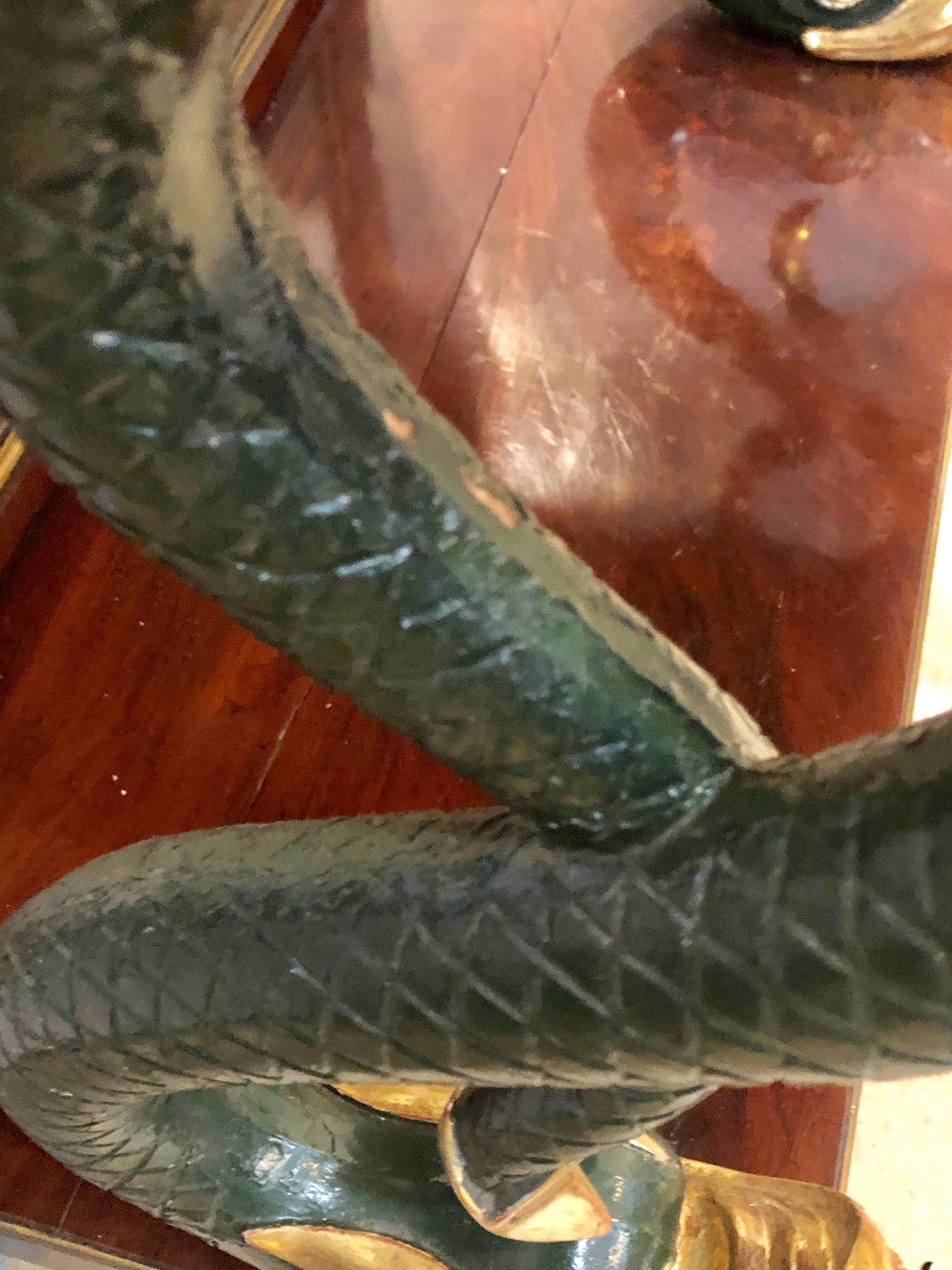 Siglo XIX Imperio Serpiente Pintada y Dorada Decorada Espalda Espejada Muelle o Cons en venta 1