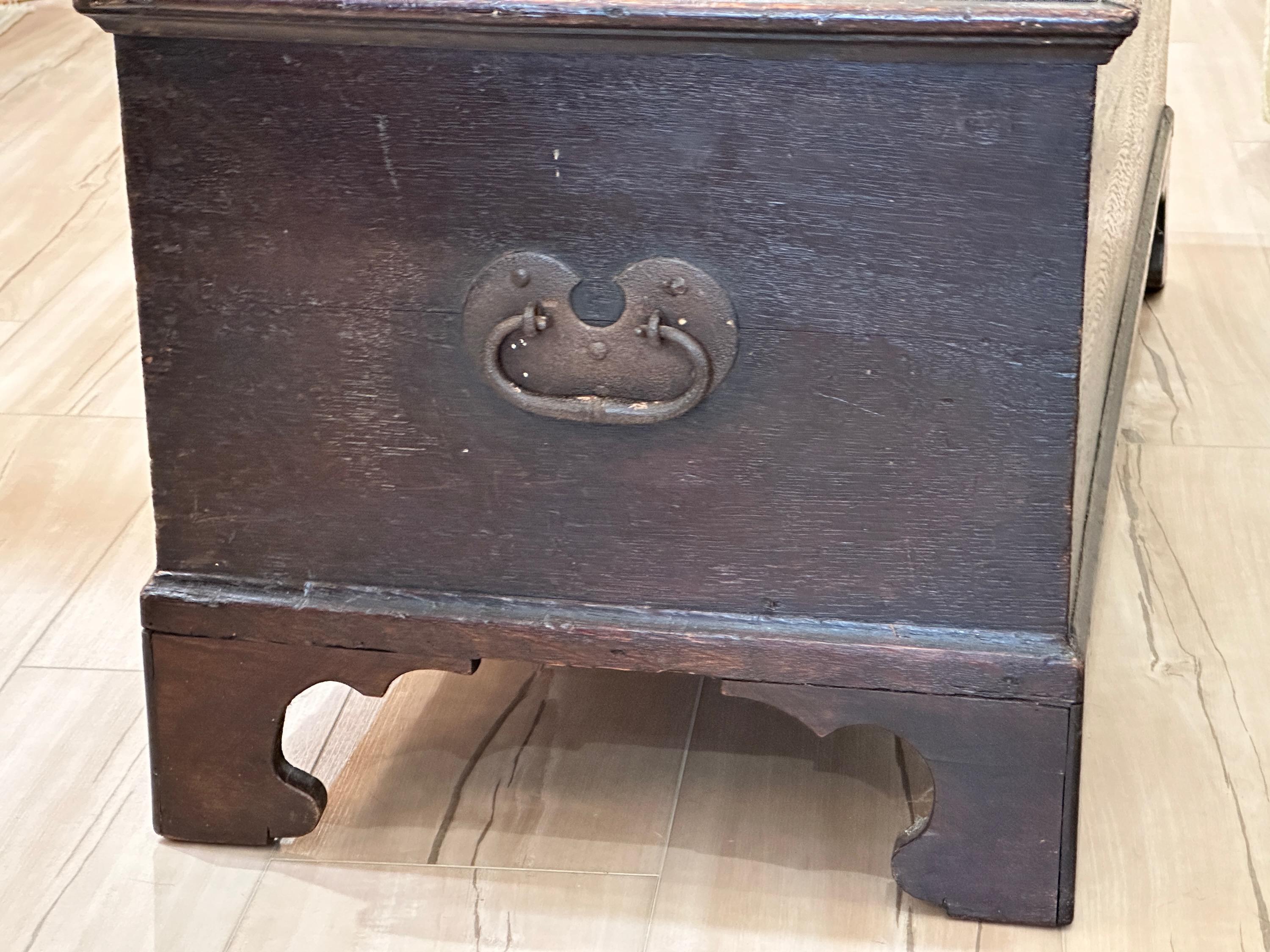 Early 19th C. English Oak Traveling Trunk 1