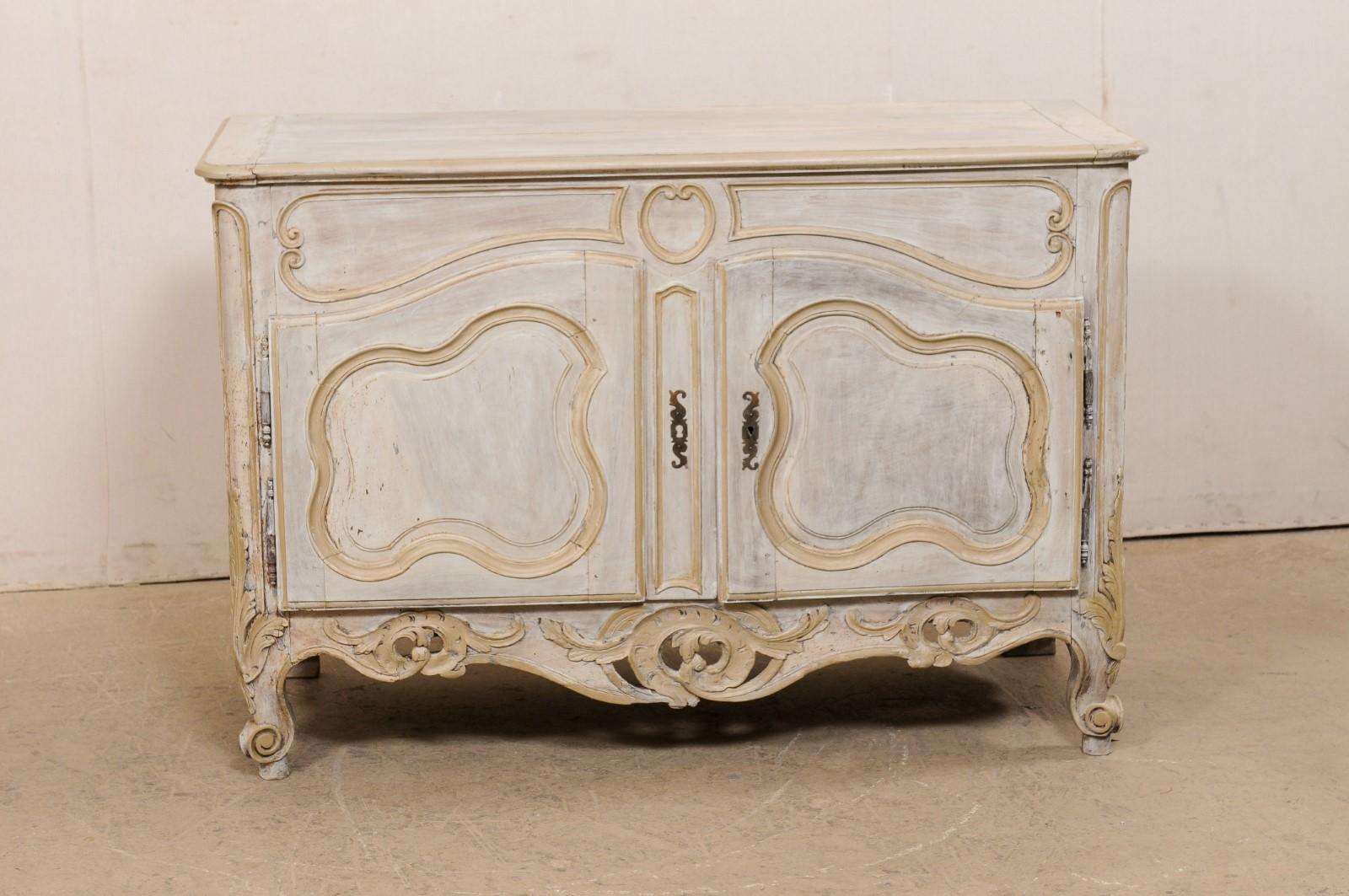 Early 19th C. French 2-Door Buffet Console with Beautiful Pierce-Carved Skirt In Good Condition For Sale In Atlanta, GA