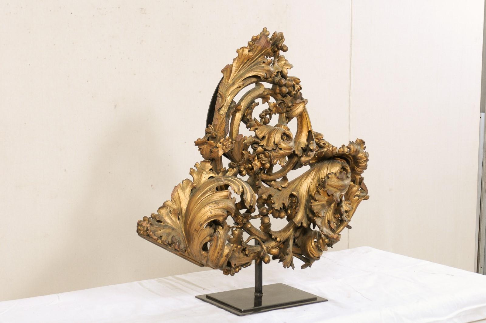 Hand-Carved Early 19th Century Italian Carved and Gilt Acanthus Fragment on Custom Stand