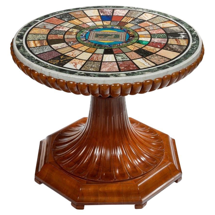Frühes 19. Jh. Römischer Marmor, antikes Glas und Mikro-Mosaik Gueridon