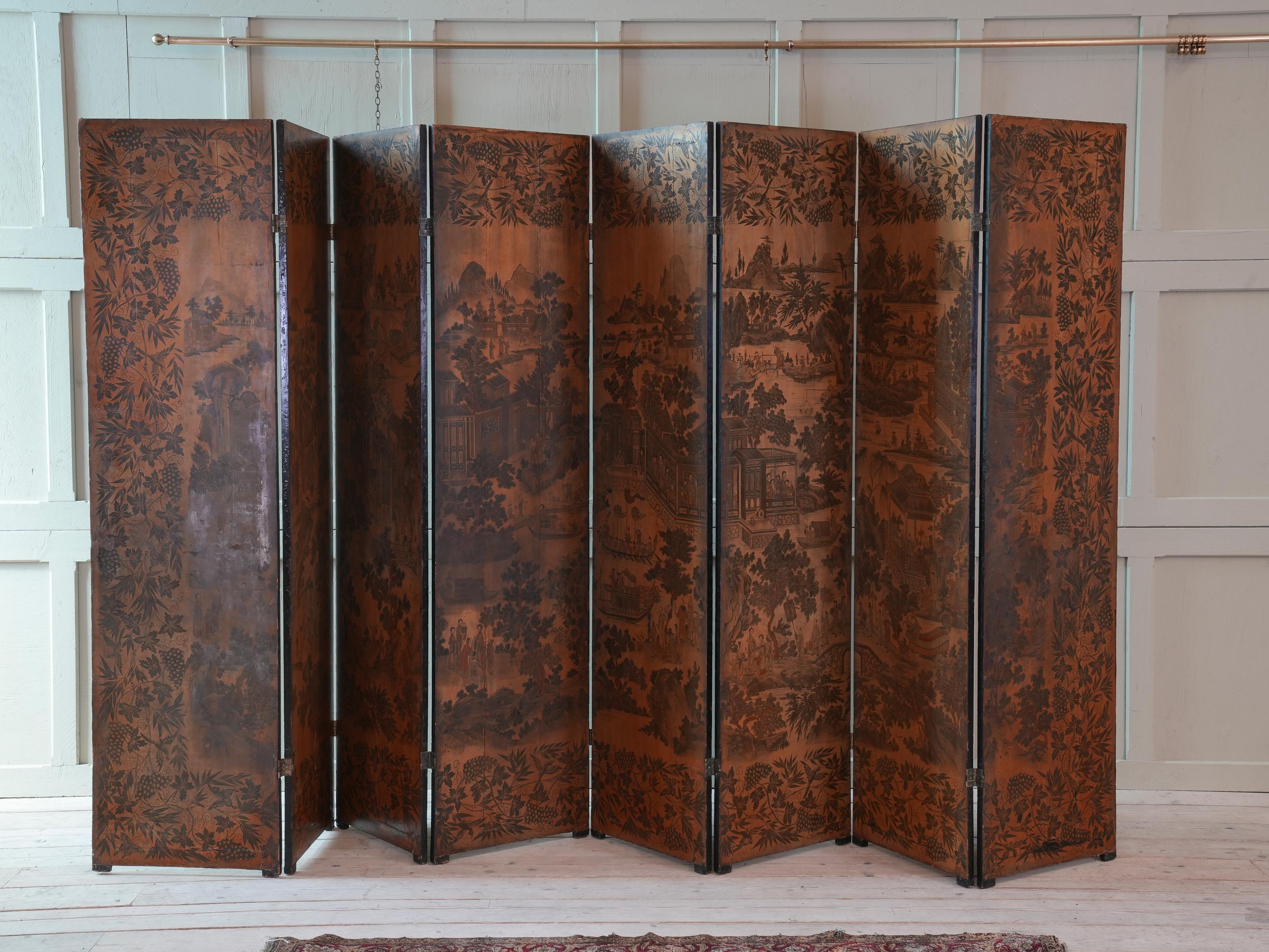 Early 19th Century Chinese Export Eight-Fold Lacquer Screen For Sale 13