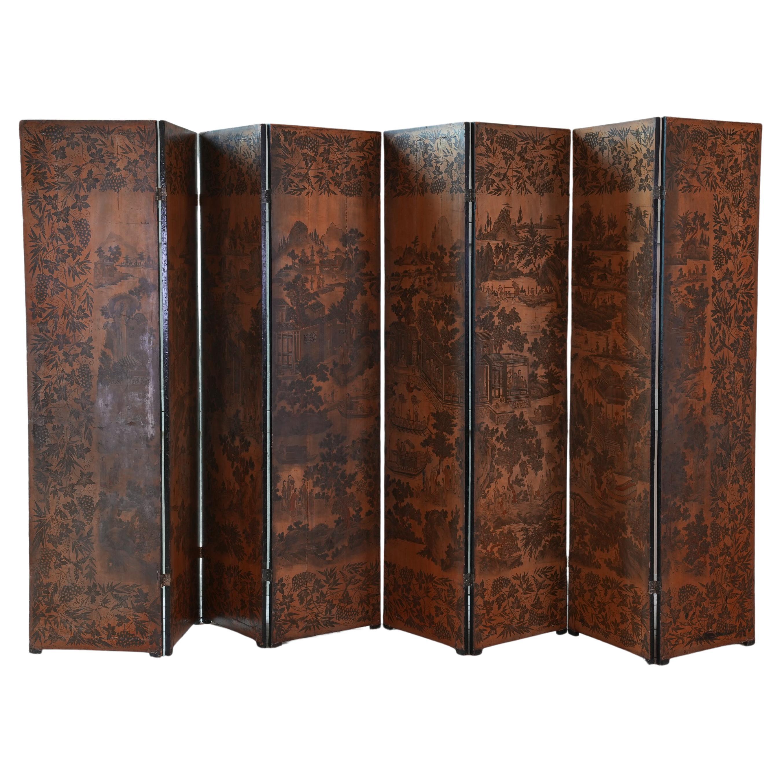 Early 19th Century Chinese Export Eight-Fold Lacquer Screen For Sale