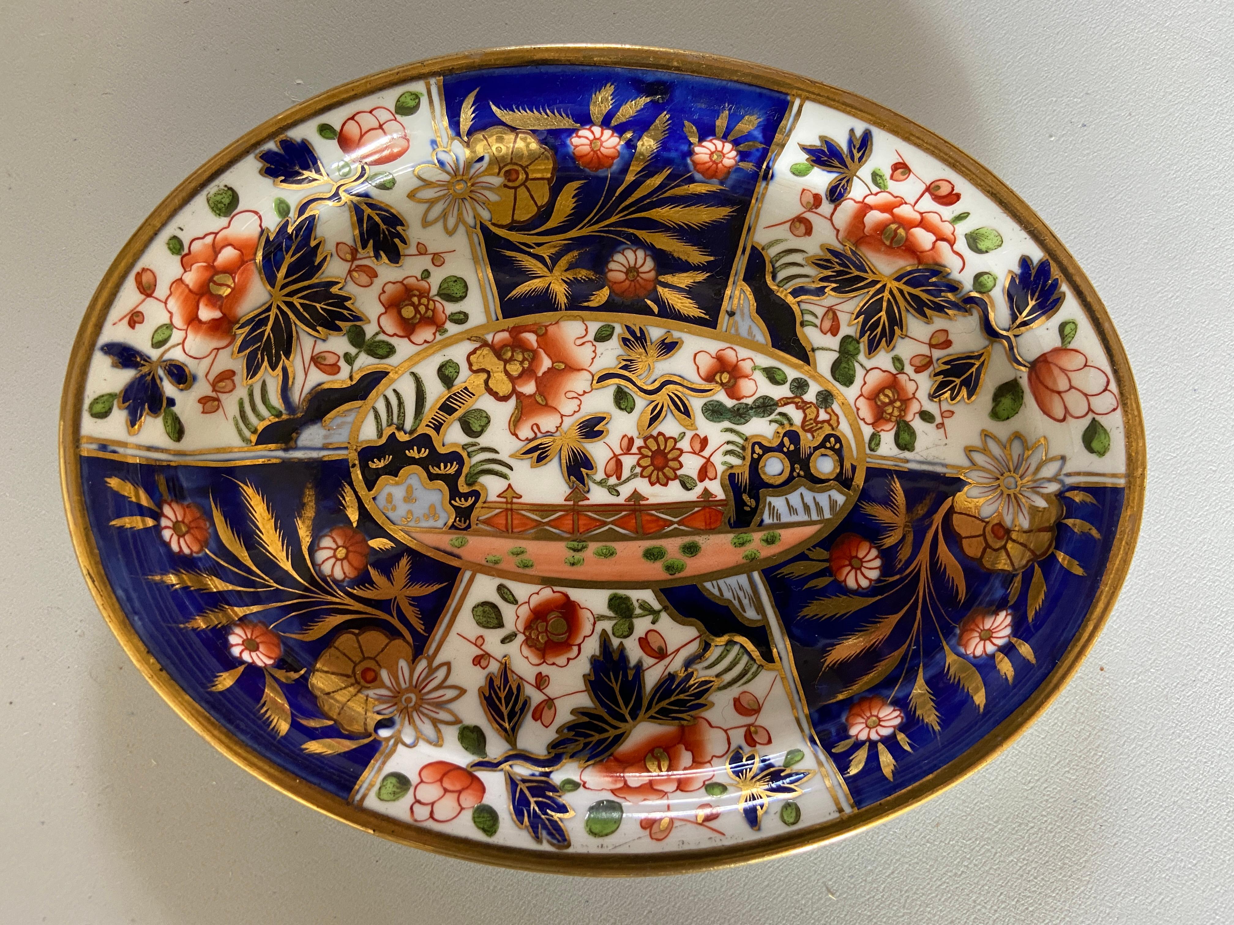 Early 19th Century Coalport Imari Pattern Part Dessert Service circa 1810 10