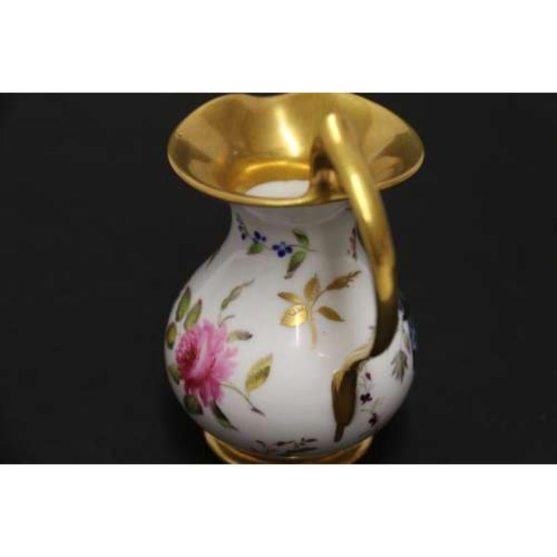Aguamanil en miniatura de porcelana francesa de principios del siglo XIX en venta 6
