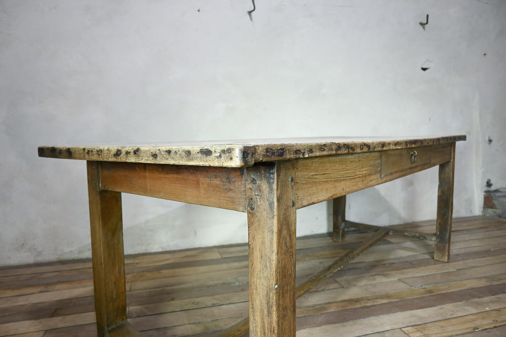 Early 19th Century French Sycamore & Oak Refectory Farmhouse Table For Sale 3