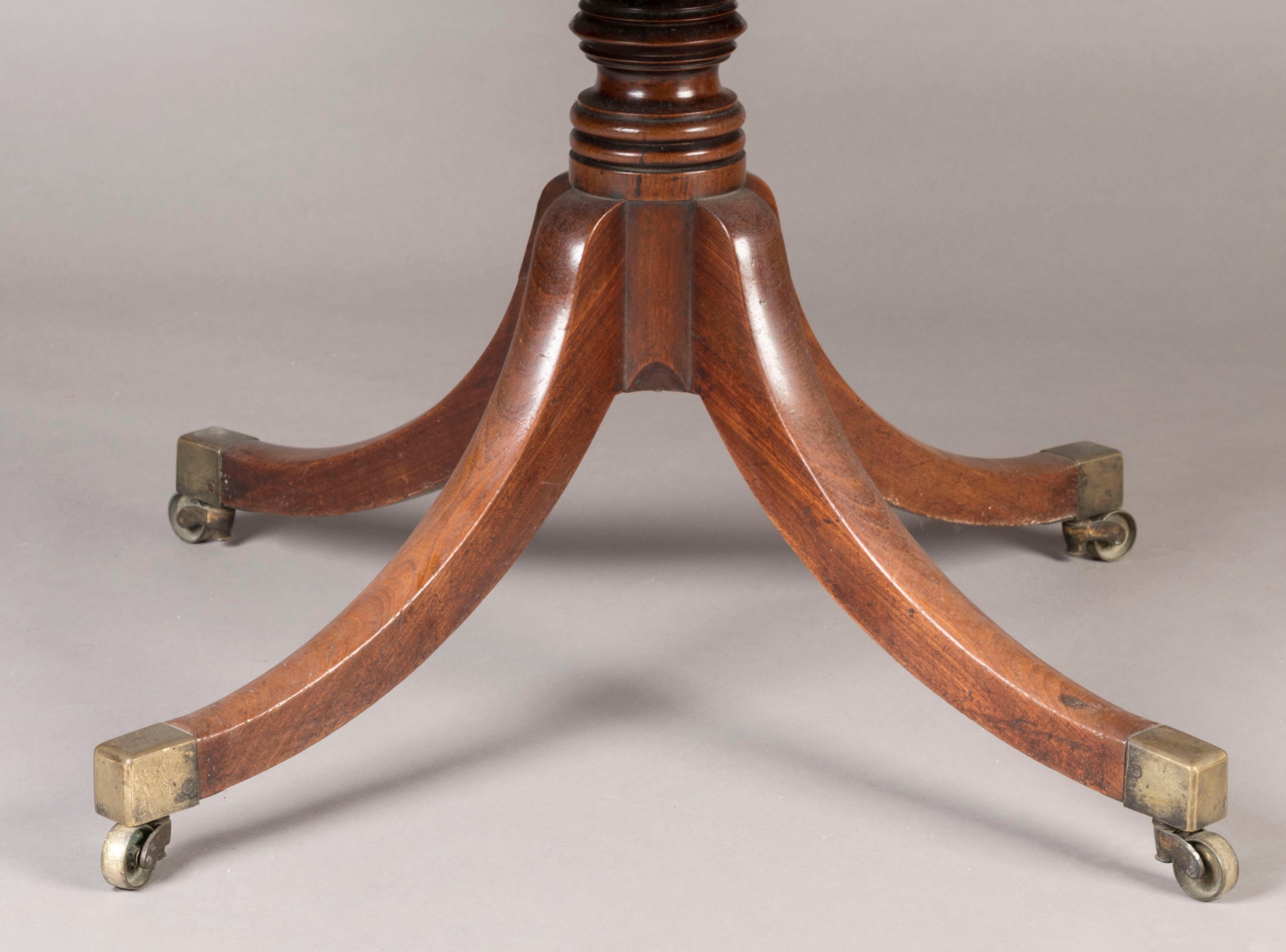 An Early 19th Century George III Period Mahogany Table on Brass Castors For Sale 2