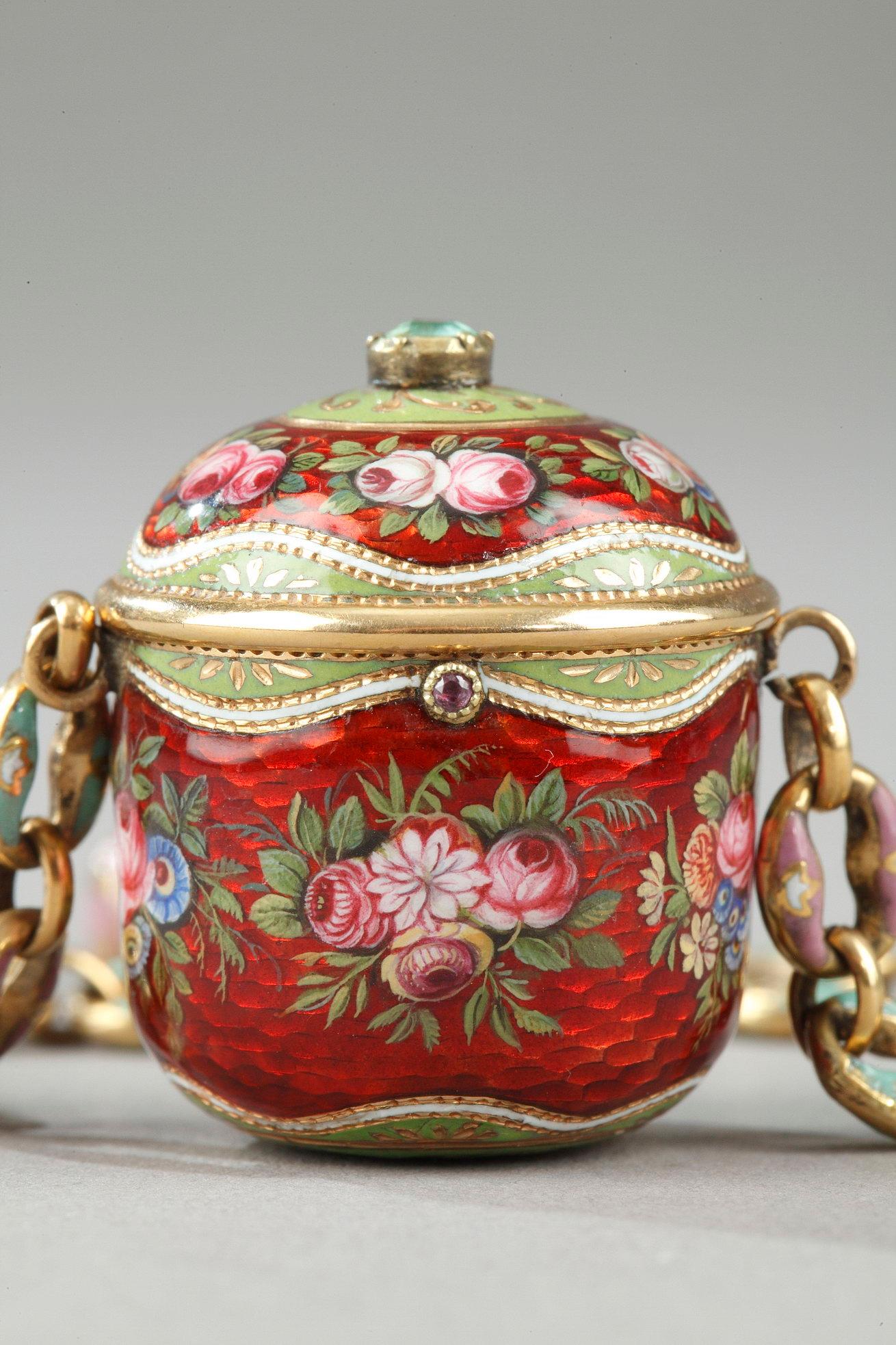 An early 19th century gold and enamel vinaigrette, chain and ring For Sale 6