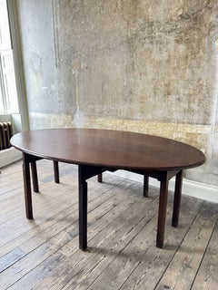 An Early 19th Century Hunt Table